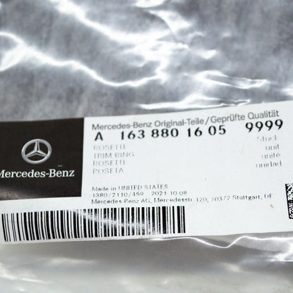 NEW MB M-CLASS W163 REAR RIGHT BUMPER TOW EYE COVER A16388016059999 ORIGINAL