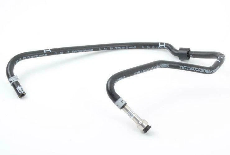 NEW AUDI Q3 8U FUEL HOSE LINE 06J133986AC
