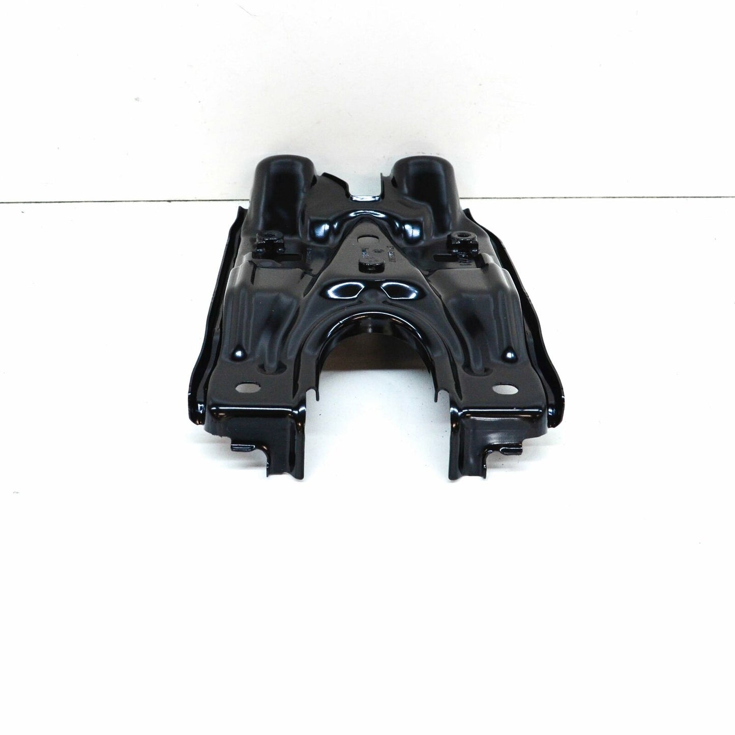 NEW VOLKSWAGEN TOURAN 5T FRONT CENTER SUPPORT LOCK CARRIER 5TA805567 ORIGINAL