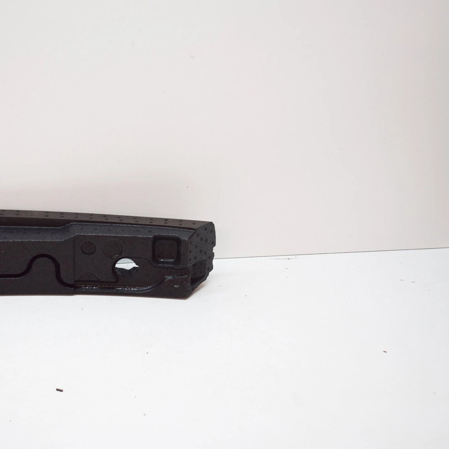 NEW MERCEDES-BENZ SL R230 FRONT BUMPER REINFORCEMENT FOAM A2308850637 ORIGINAL