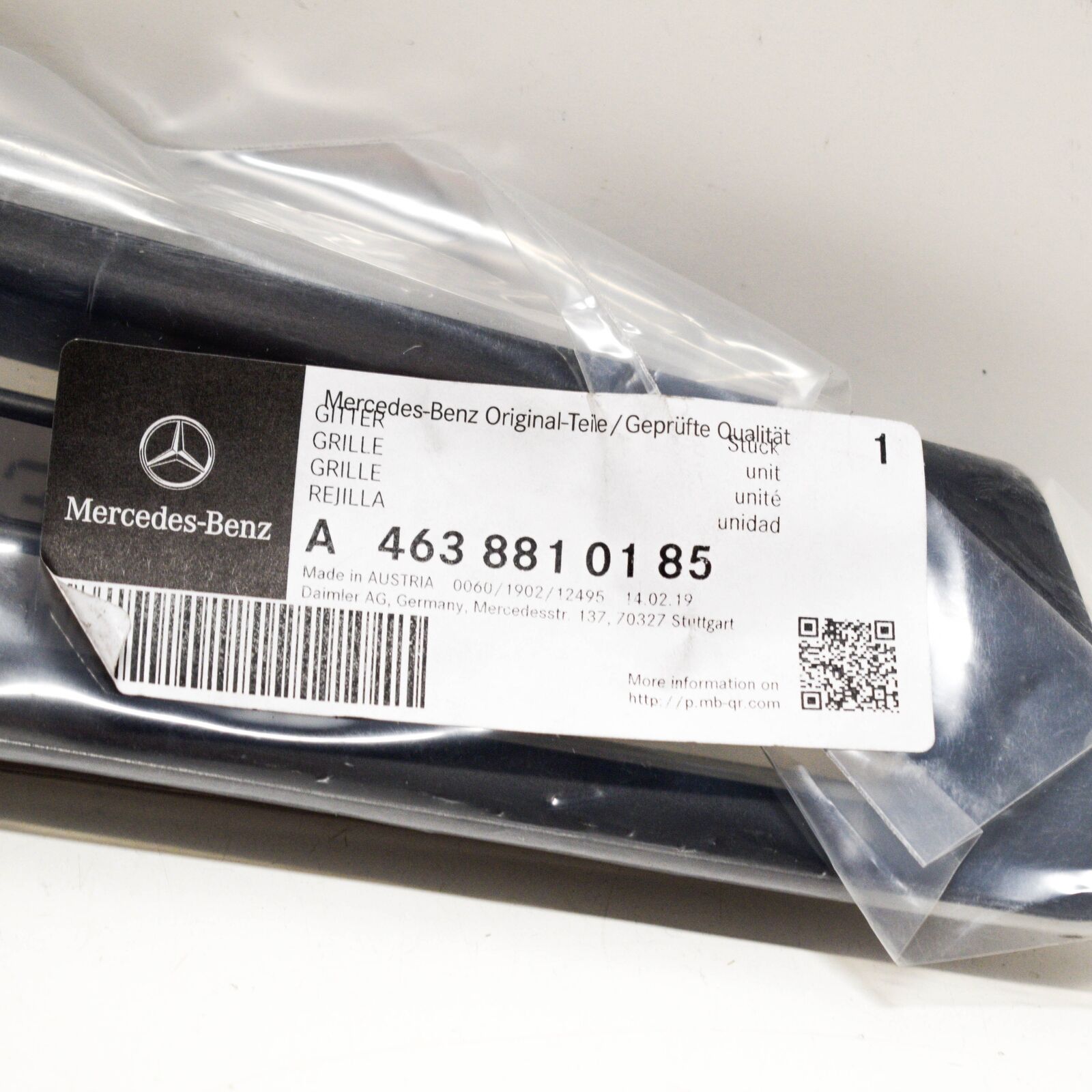 NEW MERCEDES BENZ G W463 RIGHT FENDER GRILLE A4638810185 ORIGINAL