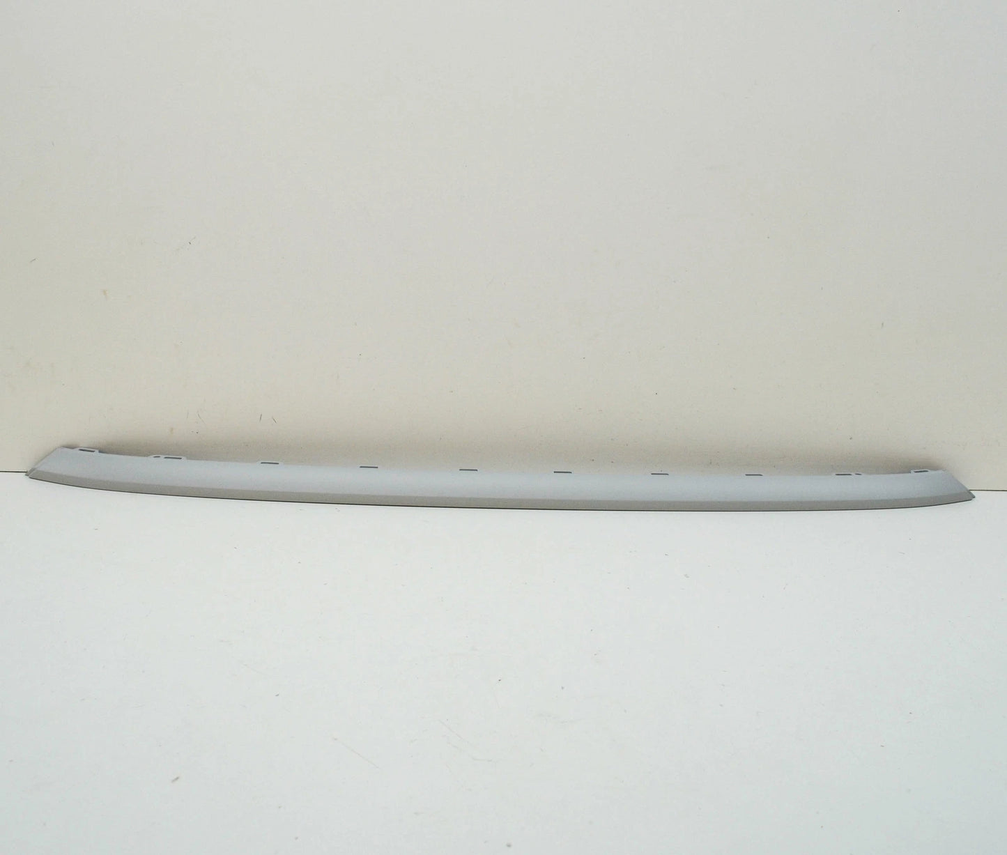 NEW VOLKSWAGEN TIGUAN AD FRONT BUMPER CENTER LOWER MOLDING 5NA853101FGRU
