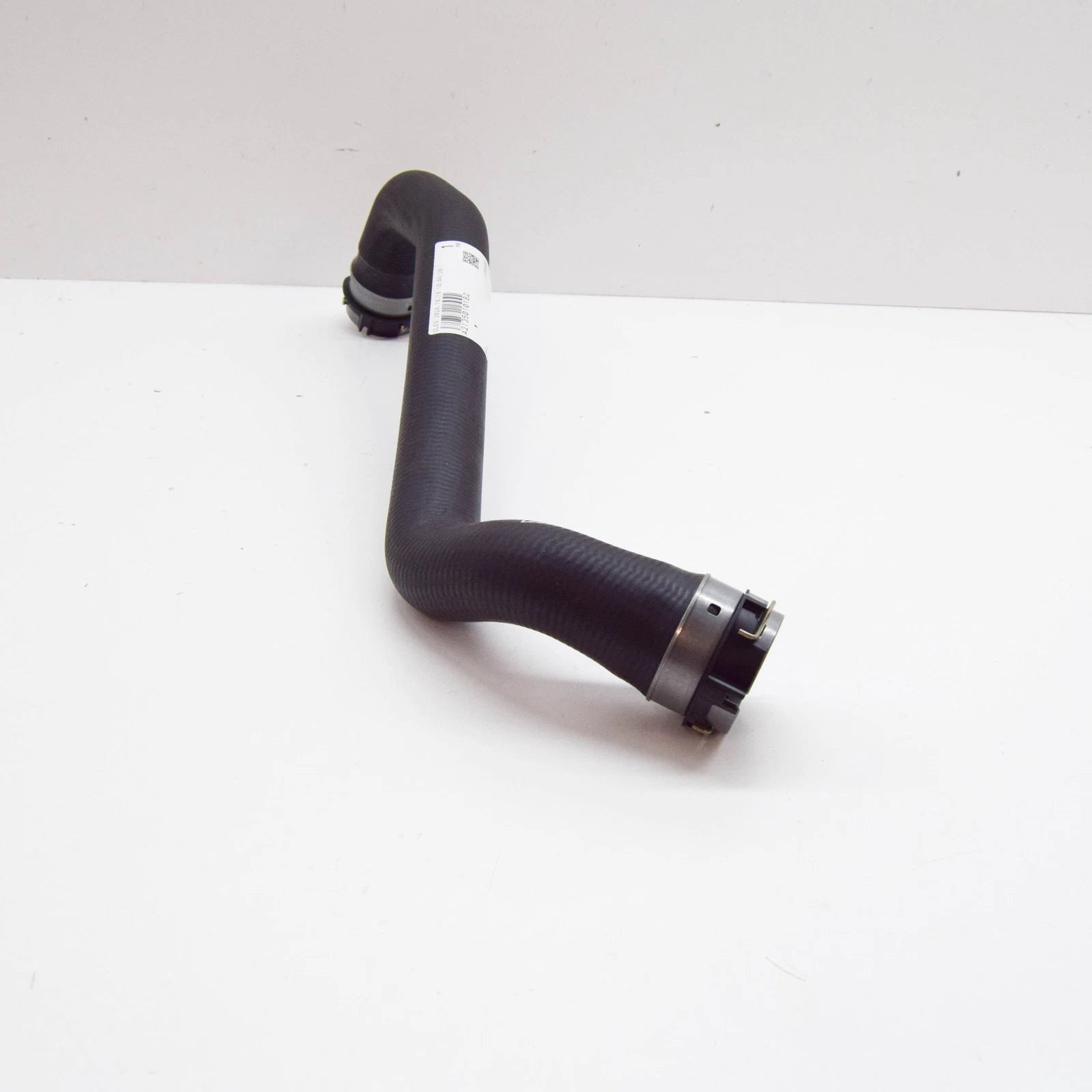 NEW MERCEDES-BENZ E W213 ENGINE COOLANT HOSE PIPE A2135010182 ORIGINAL