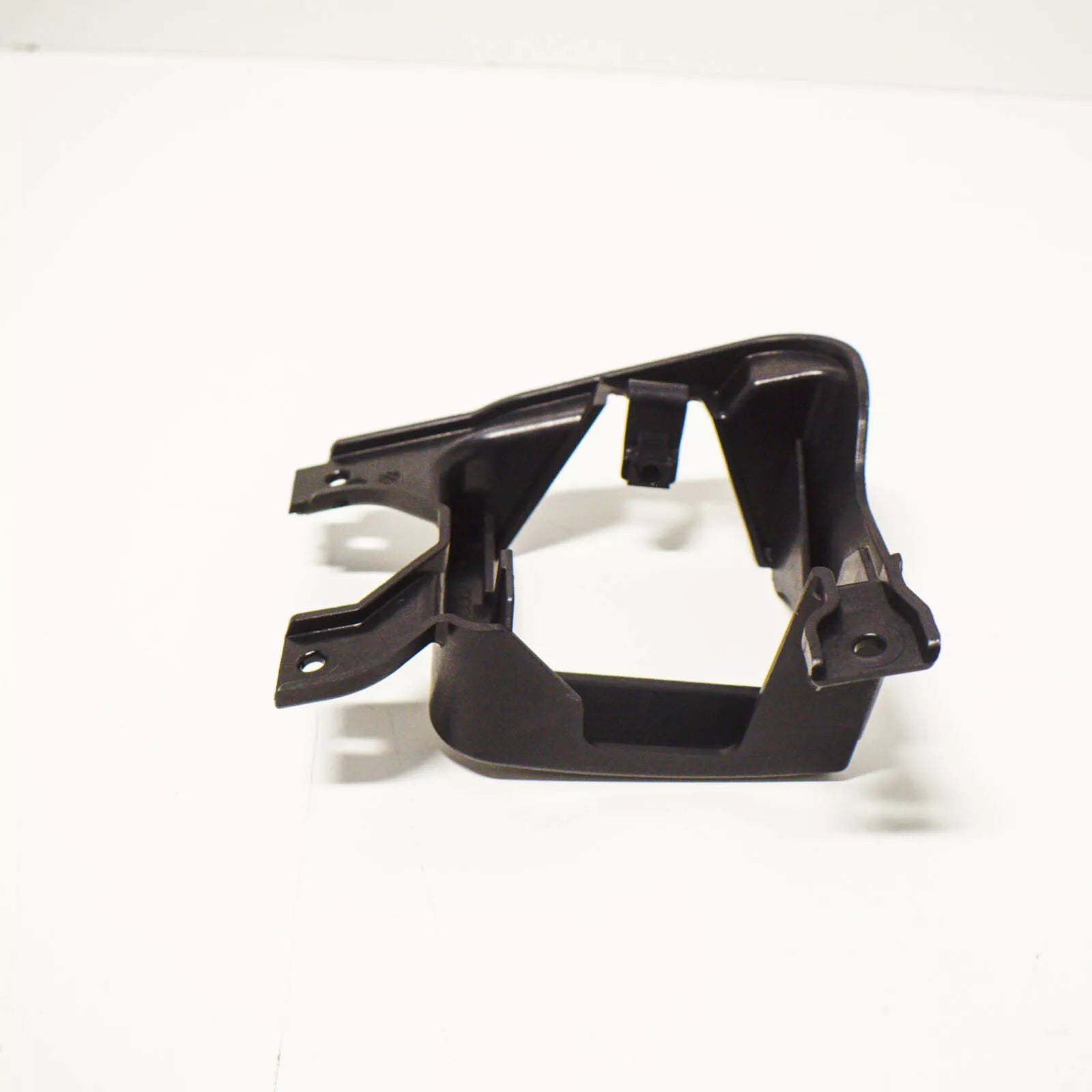 NEW AUDI A3 SPORTBACK 8V BLIND SPOT DETECTION SENSOR BRACKET 8V4907176