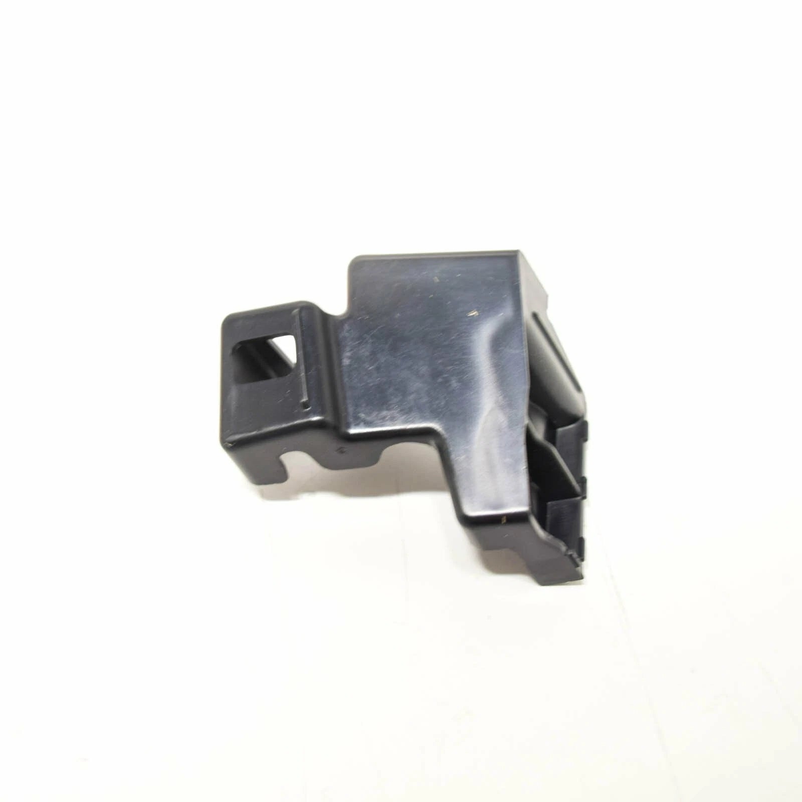 NEW AUDI A8 4N D5 FRONT BUMPER SPLASH SHIELD LOWER BRACKET 4N0807692