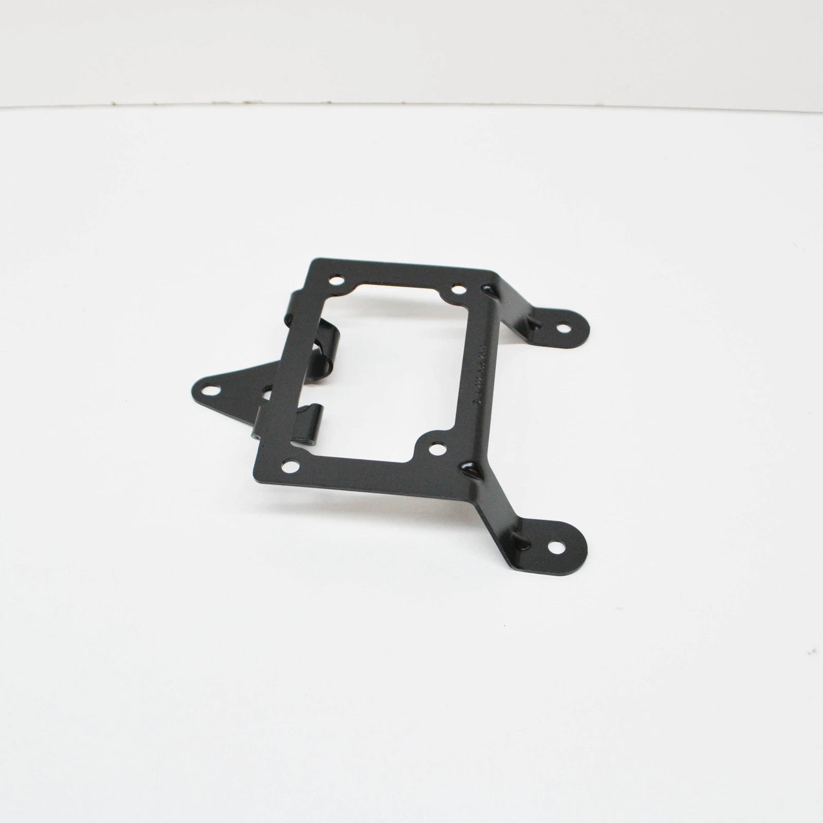 NEW MB S W222 FRONT DISTRONIC RADAR SENSOR BRACKET A2225452640 ORIGINAL