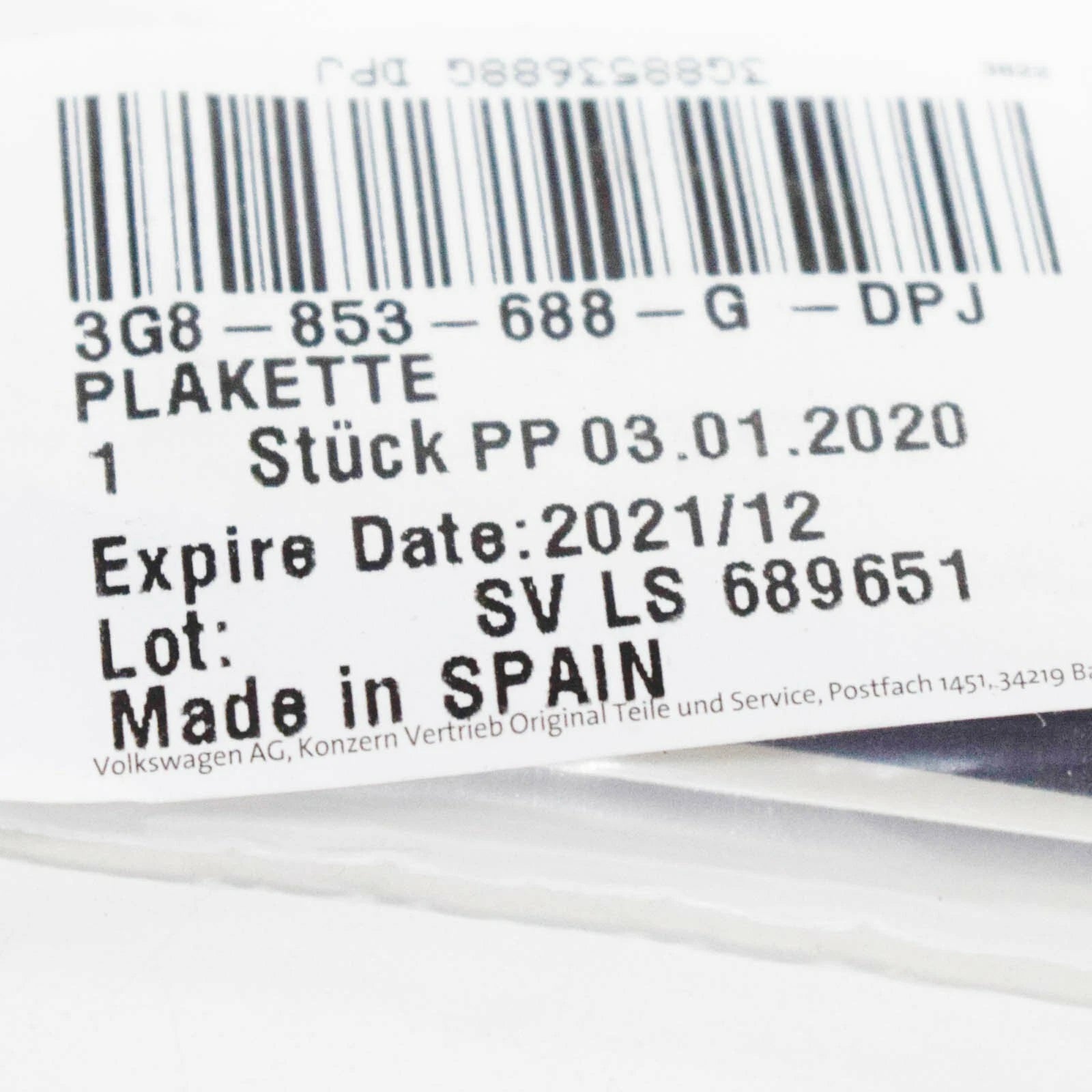 NEW VW ARTEON FRONT RIGHT DOOR EMBLEM R-LINE 3G8853688GDPJ