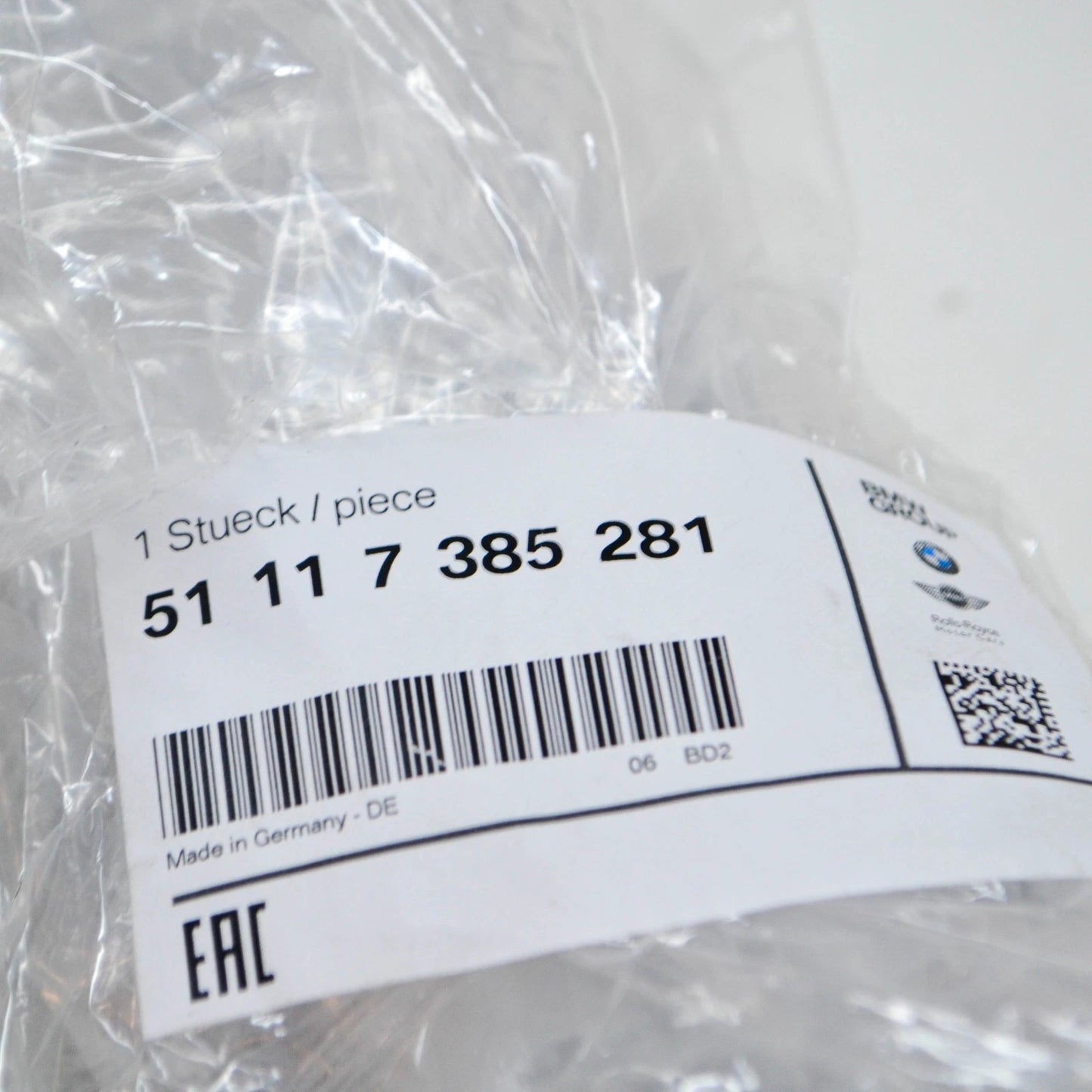 NEW BMW 5 G30 FRONT BUMPER LEFT PROTECTIVE STRIP SPORT 51117385281 ORIGINAL