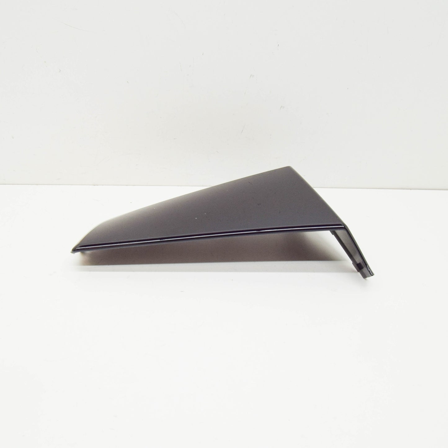 new bmw x7 g07 front right outer headlight trim 51115a241b8 original