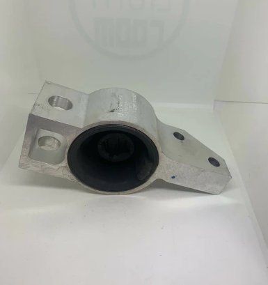 new vw caddy iii variant 2k mk3 front left wishbone bracket 2k0199231 original