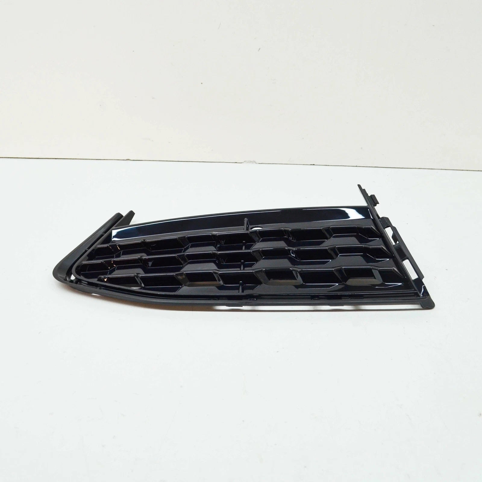 NEW BMW 7 G11 FRONT BUMPER M LEFT AIR INTAKE GRILLE 51118092157 ORIGINAL