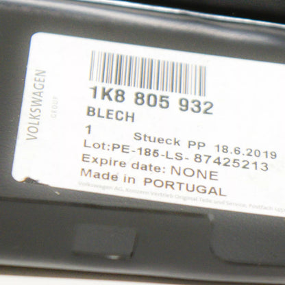 NEW VW SCIROCCO 137 FRONT RIGHT HEAD LIGHT SUPPORT BRACKET 1K8805932