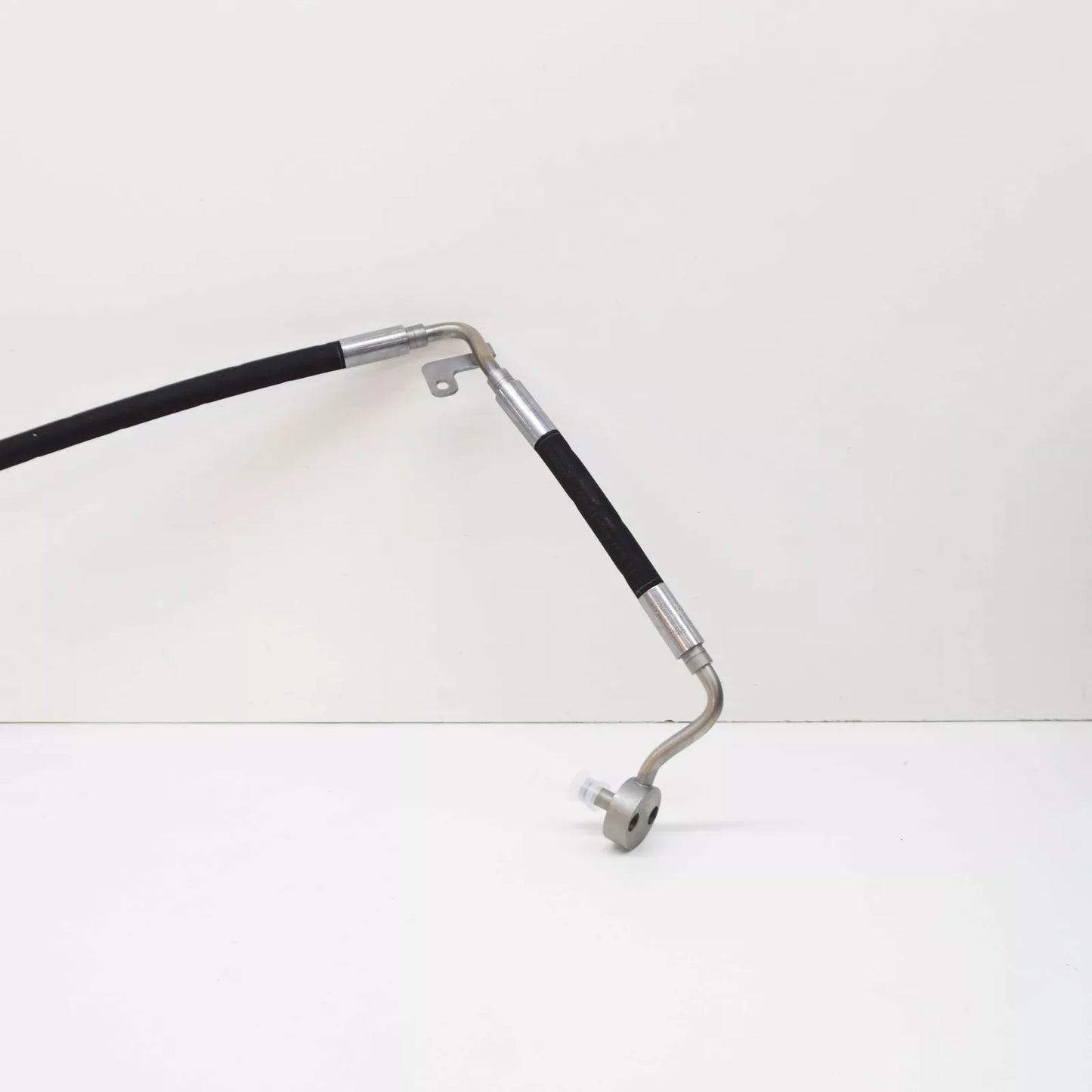 NEW MERCEDES-BENZ S-CLASS W221 HIGH PRESSURE LINE A2213203572 ORIGINAL