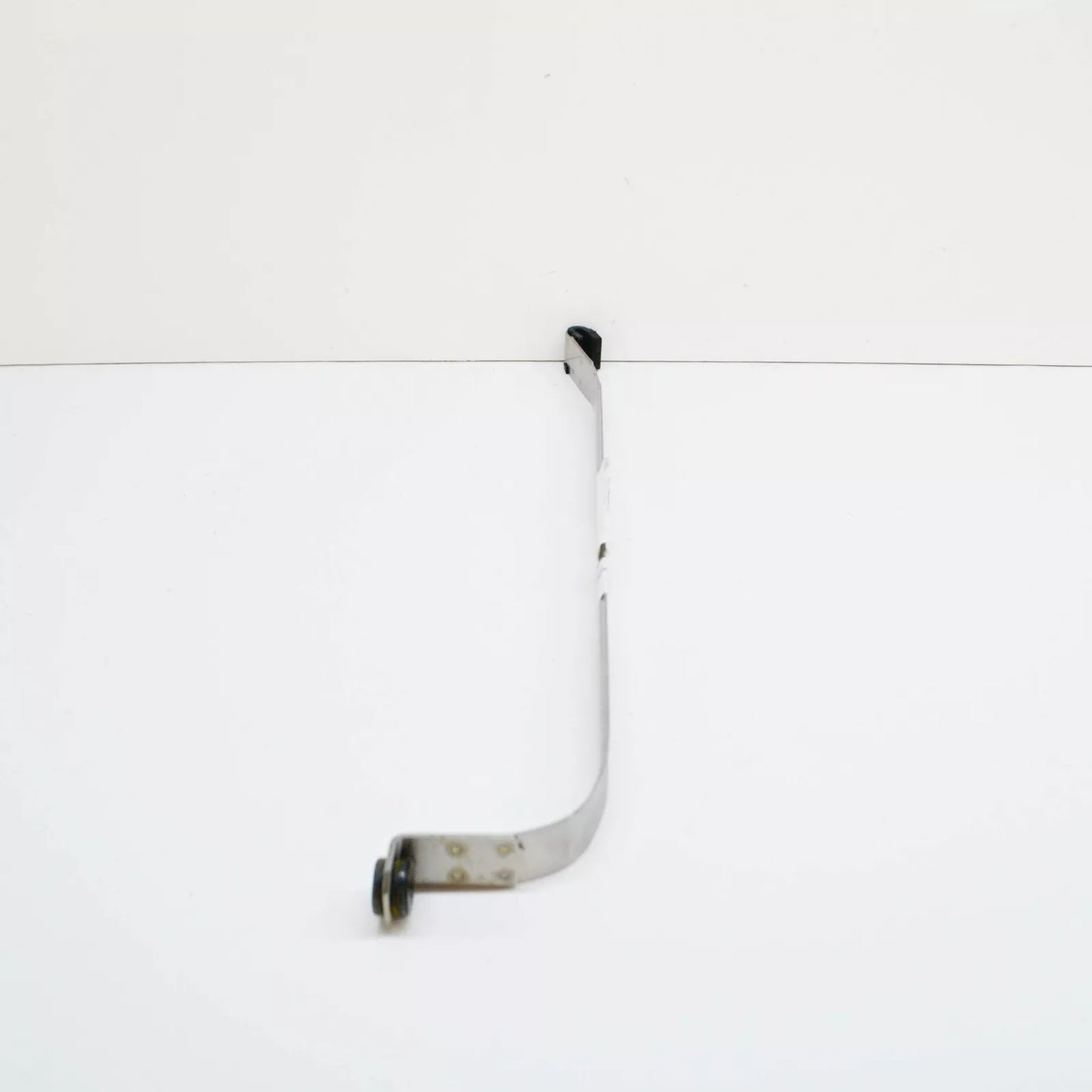 NEW BMW 3 E46 FUEL TANK STRAP 6756583 16116756583 ORIGINAL