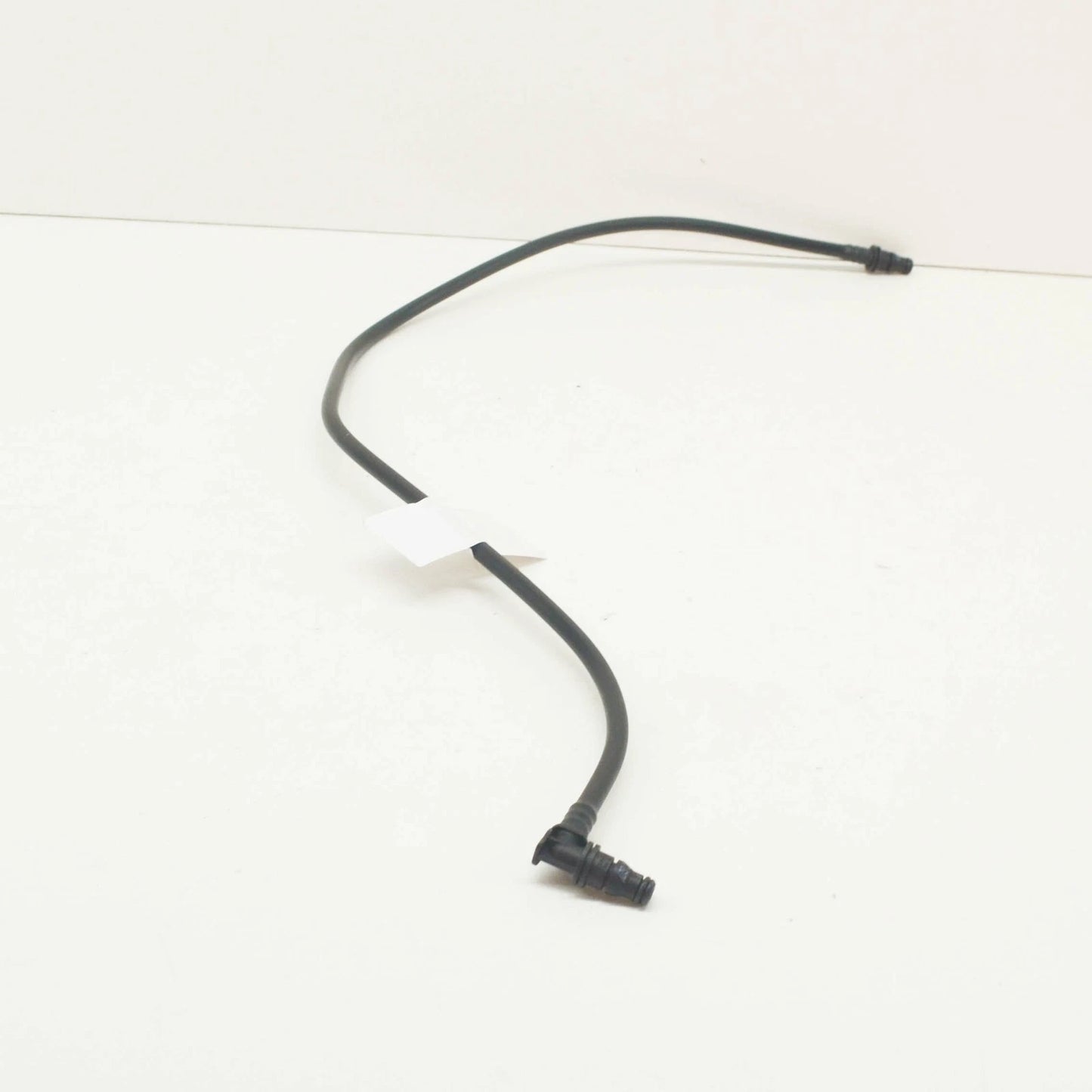 NEW MERCEDES-BENZ SL R230 ENGINE COOLANT RECOVERY TANK HOSE A2305010325