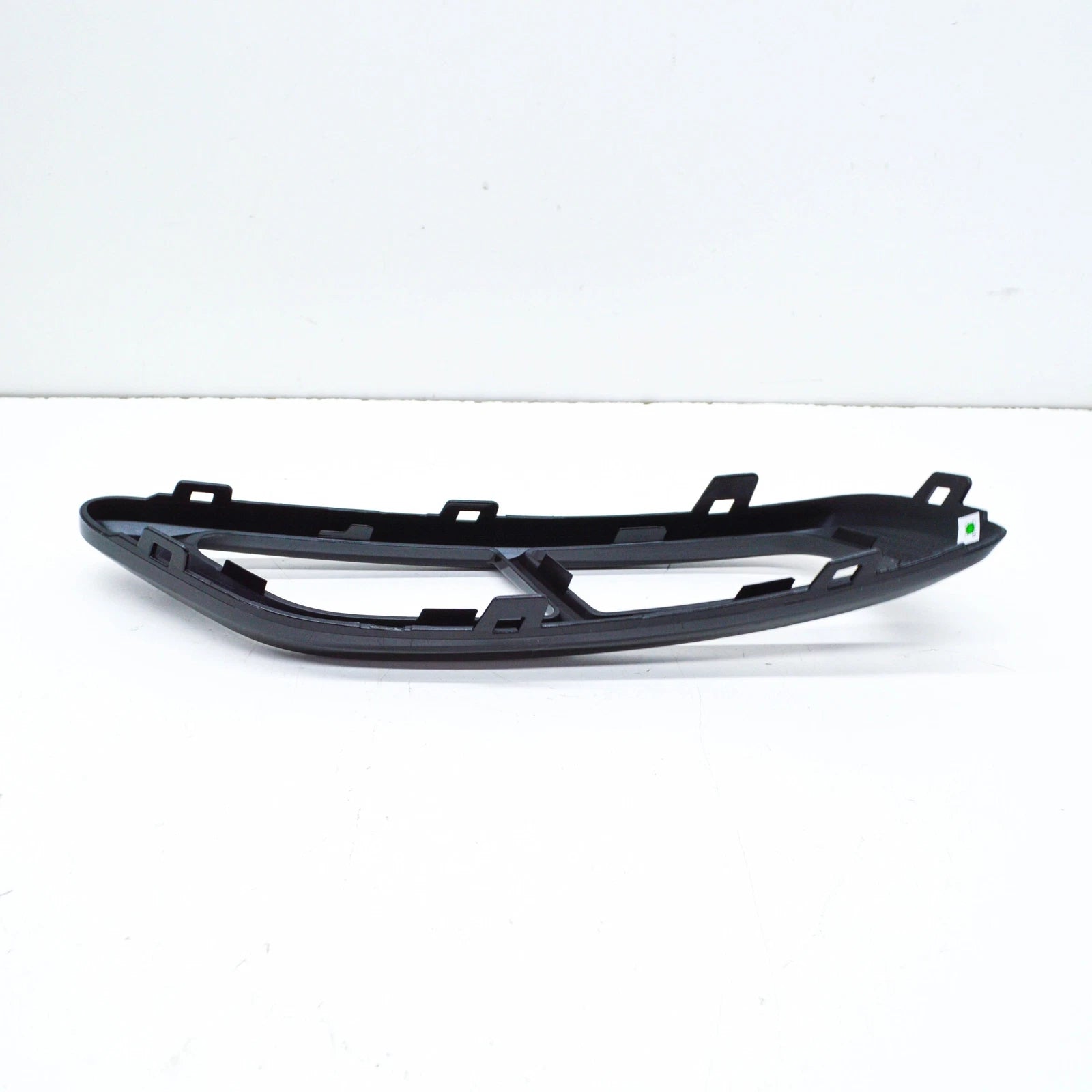 NEW VOLKSWAGEN TIGUAN AD1 REAR LEFT EXHAUST TAILPIPE TRIM 5NN807833D041