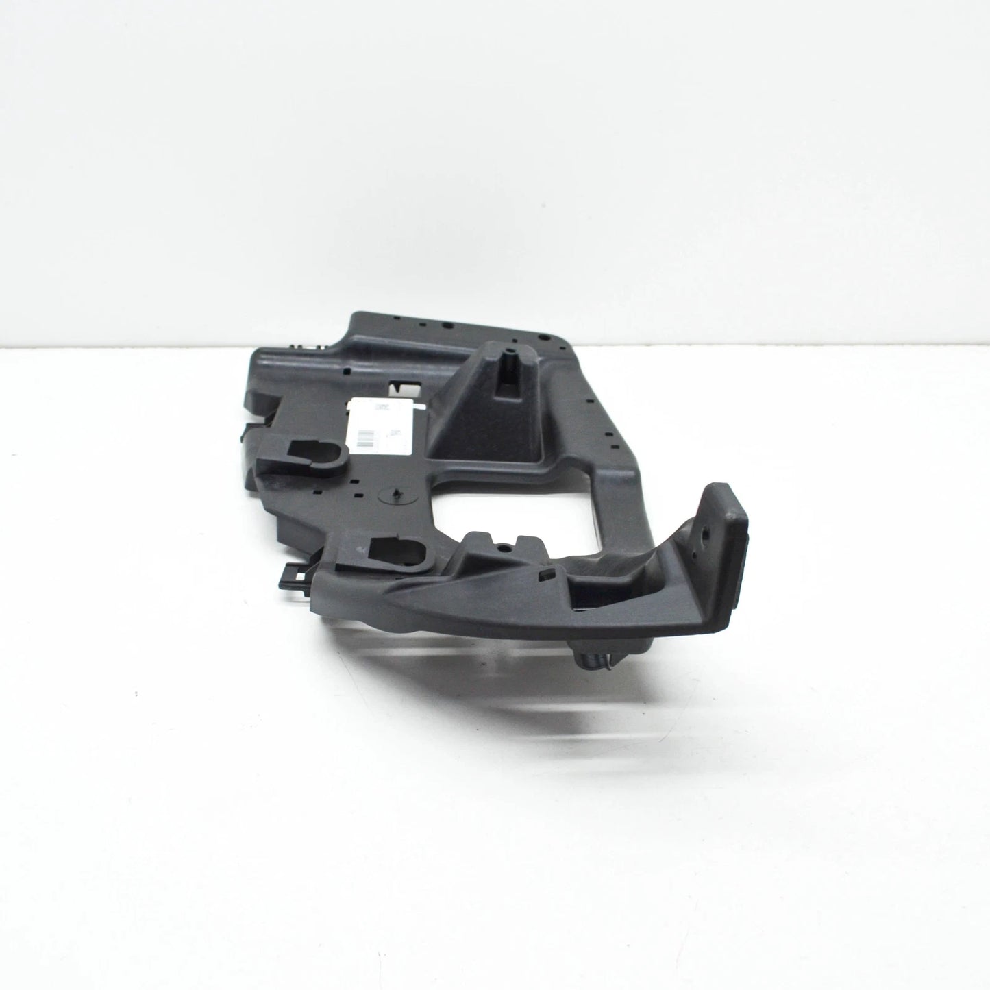 NEW MERCEDES-BENZ E COUPE C238 REAR LEFT BUMPER BRACKET A2388852901