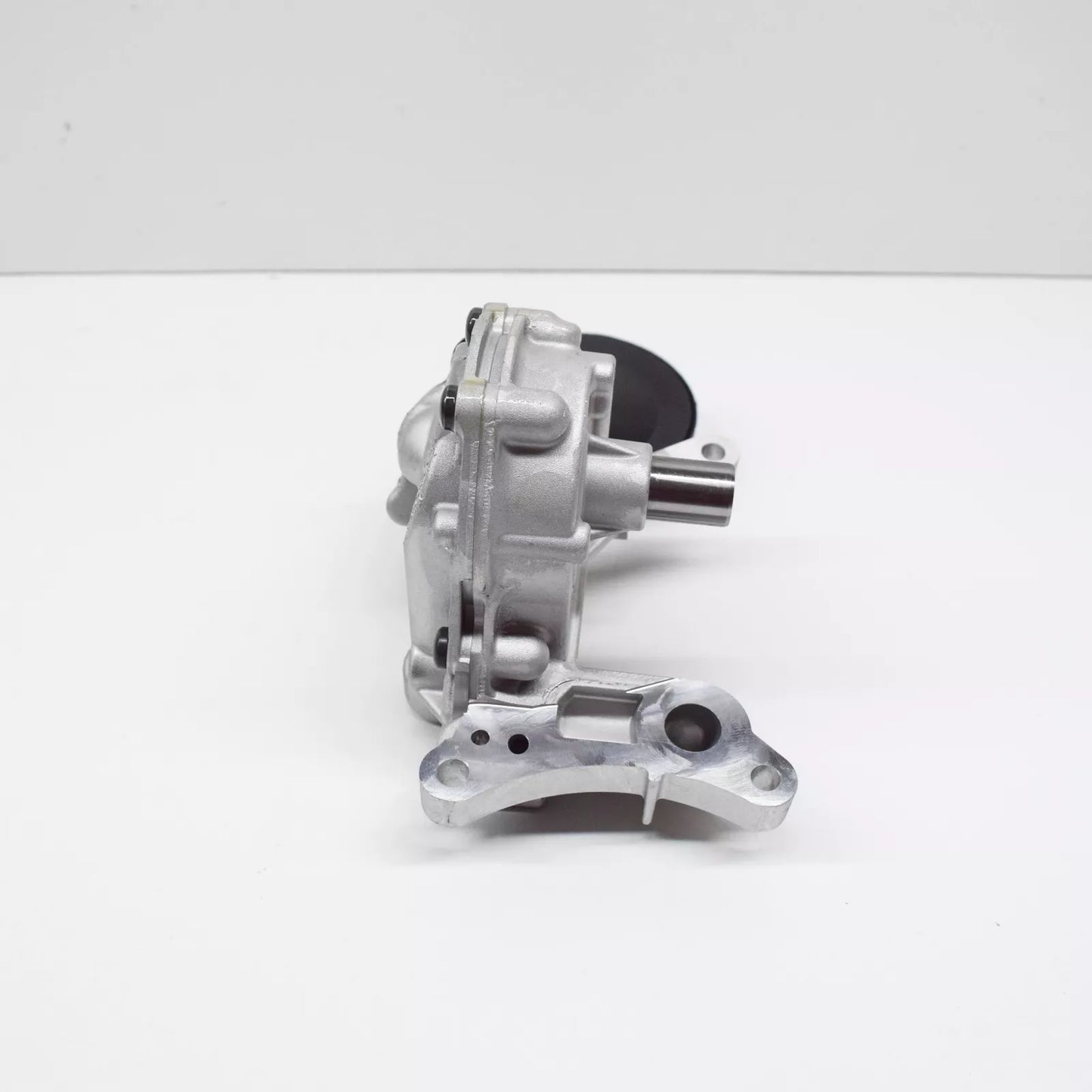 NEW AUDI Q7 4L ENGINE OIL PUMP 06E115105BD