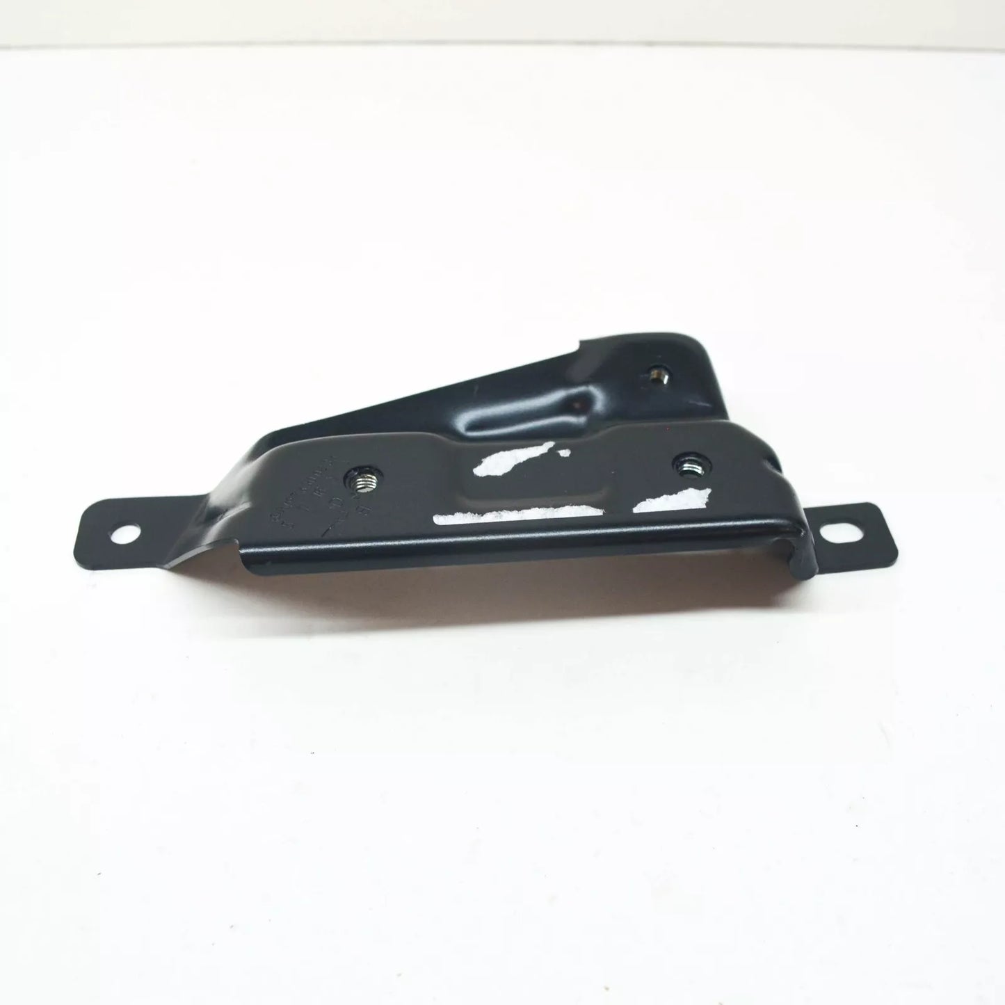 NEW MB SLS AMG C197 FRONT RIGHT BONNET HINGE BRACKET A1976300236 ORIGINAL