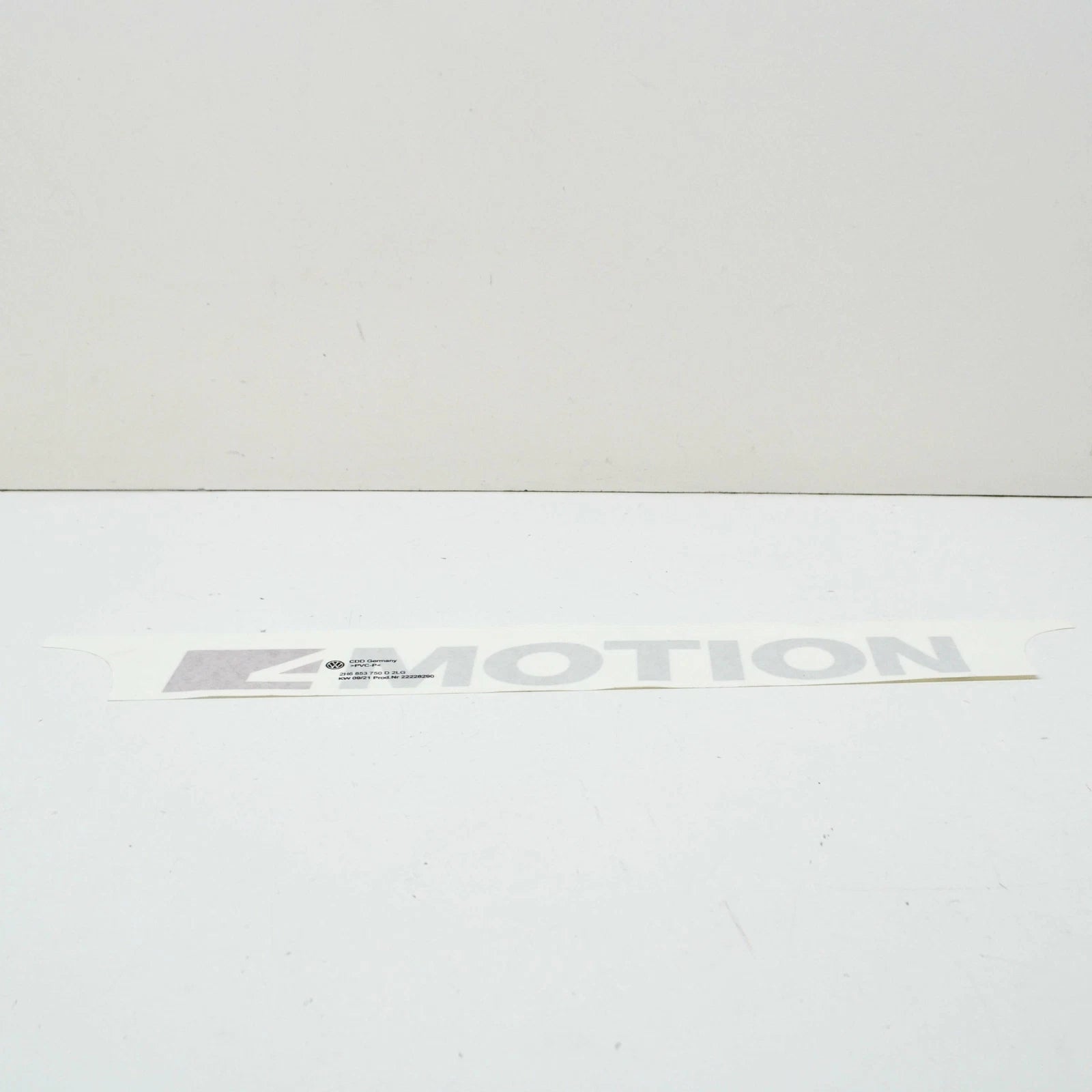 NEW VW AMAROK 4MOTION REAR DECO INSCRIPTION LABEL 2H6853750D2LG