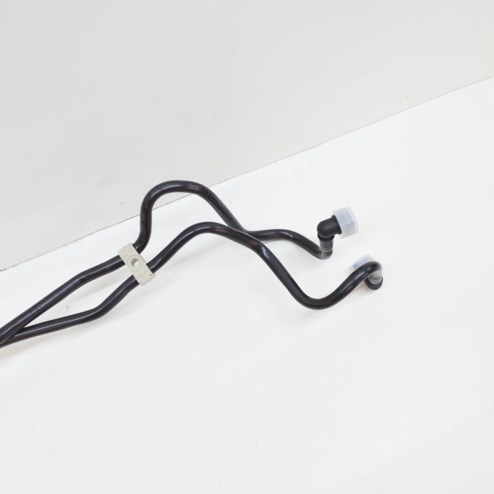 NEW BMW 5 F10 AUTOMATIC TRANSMISSION OIL COOLER TUBE 7619743 17227619743