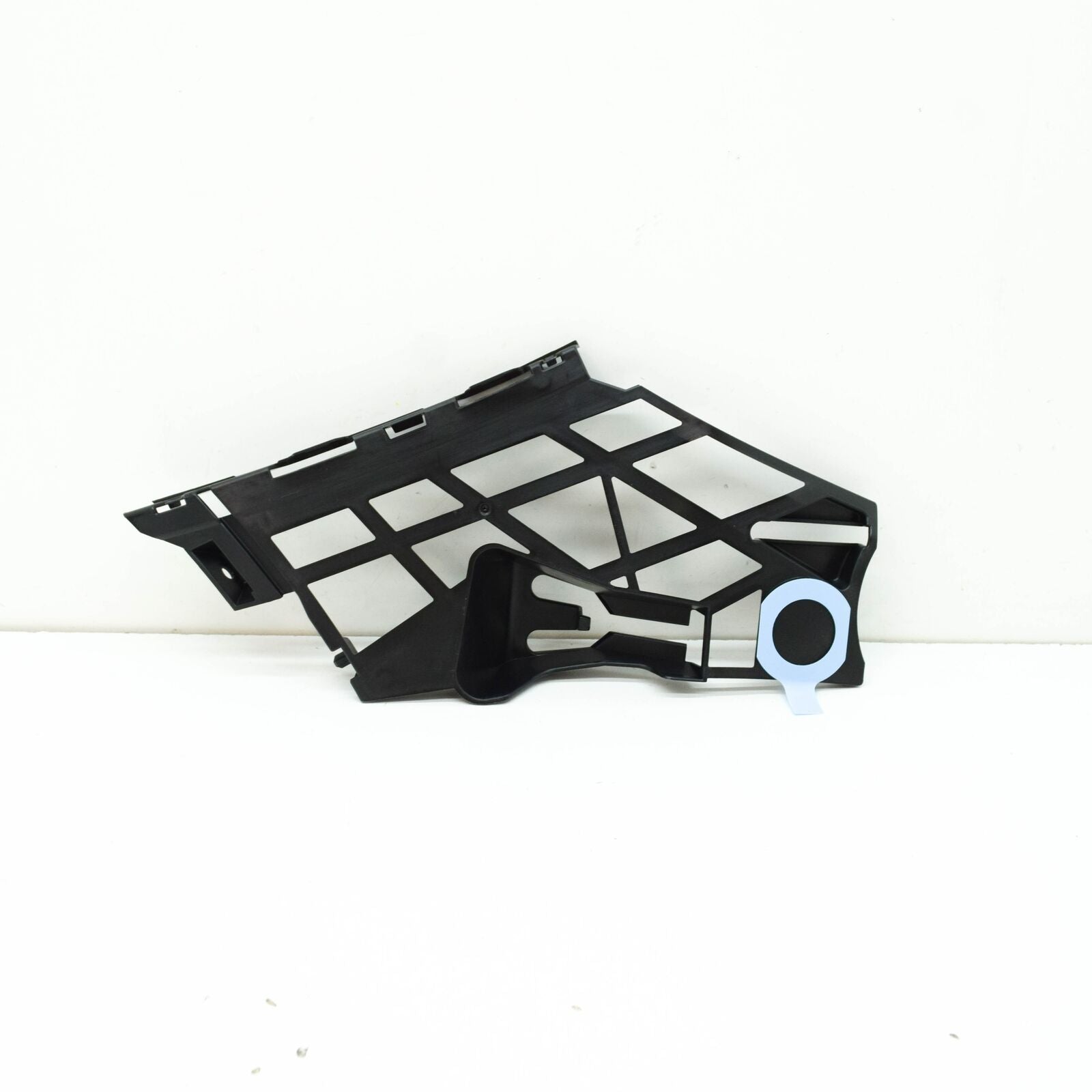 NEW MERCEDES-BENZ B W246 FRONT RIGHT BUMPER BRACKET A2468852021 ORIGINAL