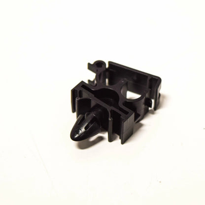 NEW MB C-CLASS W203 FUEL PIPE RETAINING CLIP A6110781241 ORIGINAL