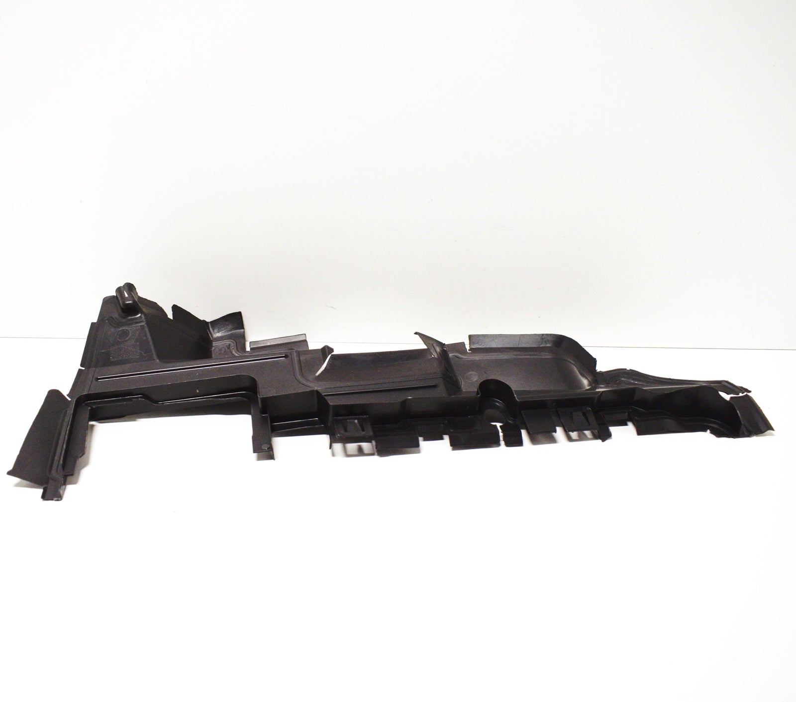 NEW AUDI A4 8K B8 LEFT AIR GUIDE 8K0121283S ORIGINAL