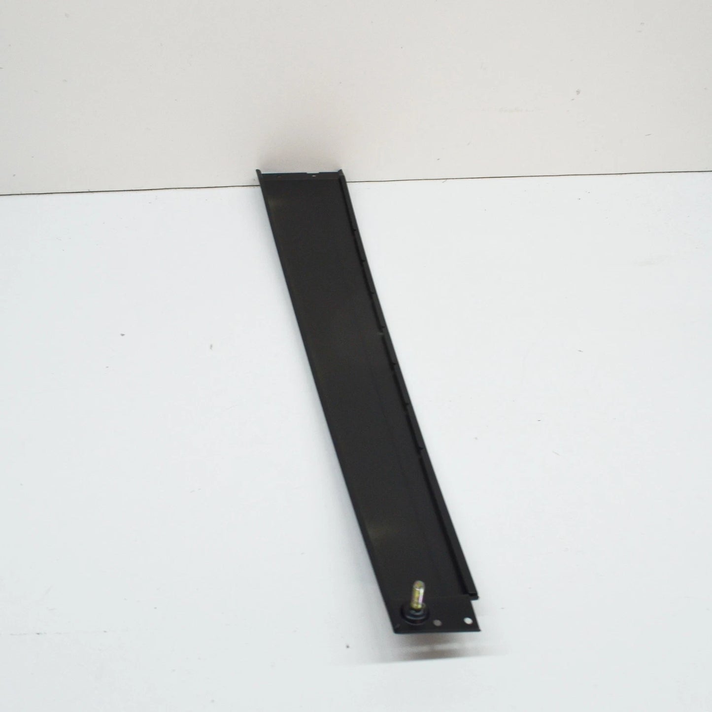 NEW BMW 3 COUPE E30 REAR LEFT DOOR B-PILLAR TRIM COVERING 51131922743 ORIGINAL