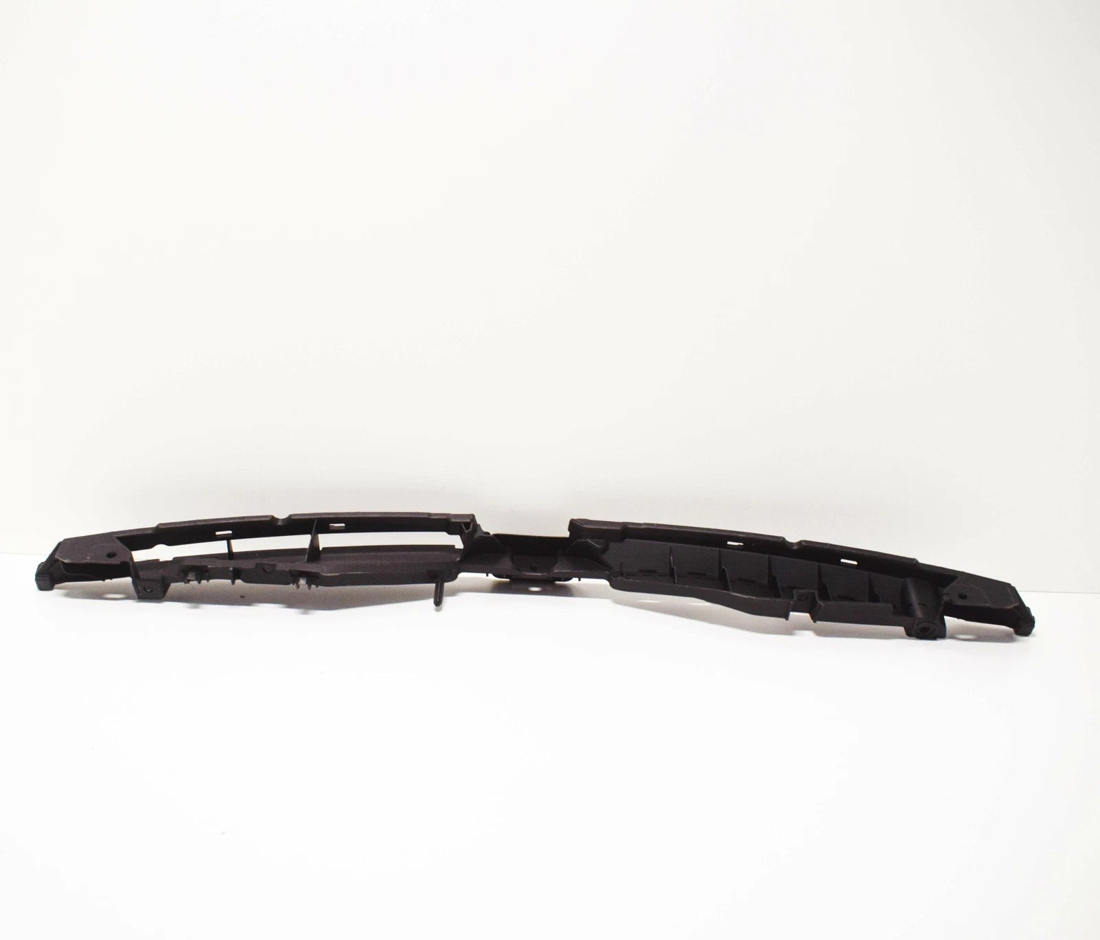 NEW VW SCIROCCO MK3 FRONT CENTER RADIATOR SUPPORT ELEMENT 1K8805813C ORIGINAL