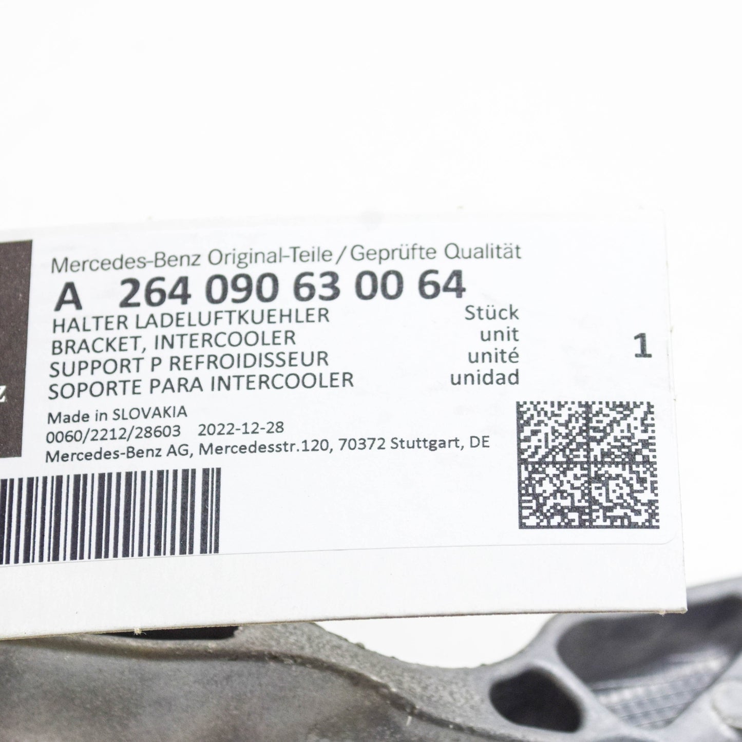 NEW MERCEDES-BENZ CLS C257 CHARGE AIR COOLER MOUNT BRACKET A2640906300 ORIGINAL