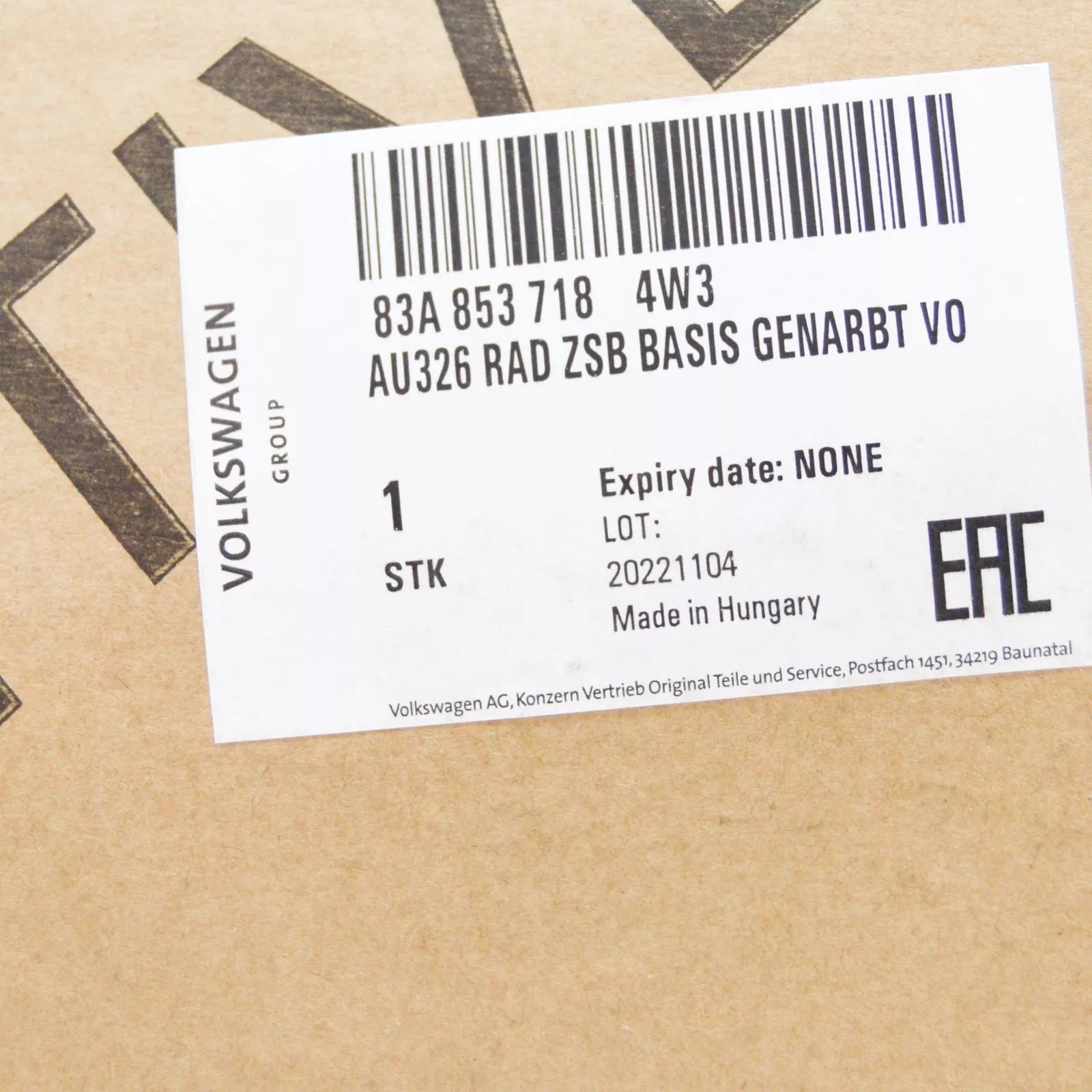 NEW AUDI Q3 F3 FRONT RIGHT WHEEL ARCH COVER 83A8537184W3