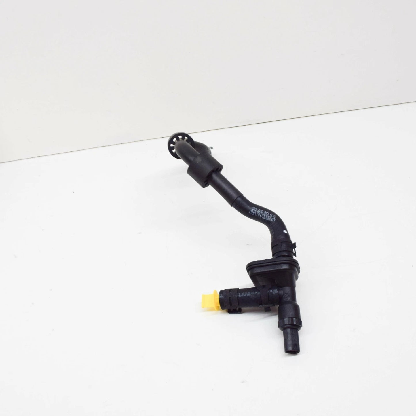NEW VOLKSWAGEN EOS FUEL HOSE LINE 1K0130307CC