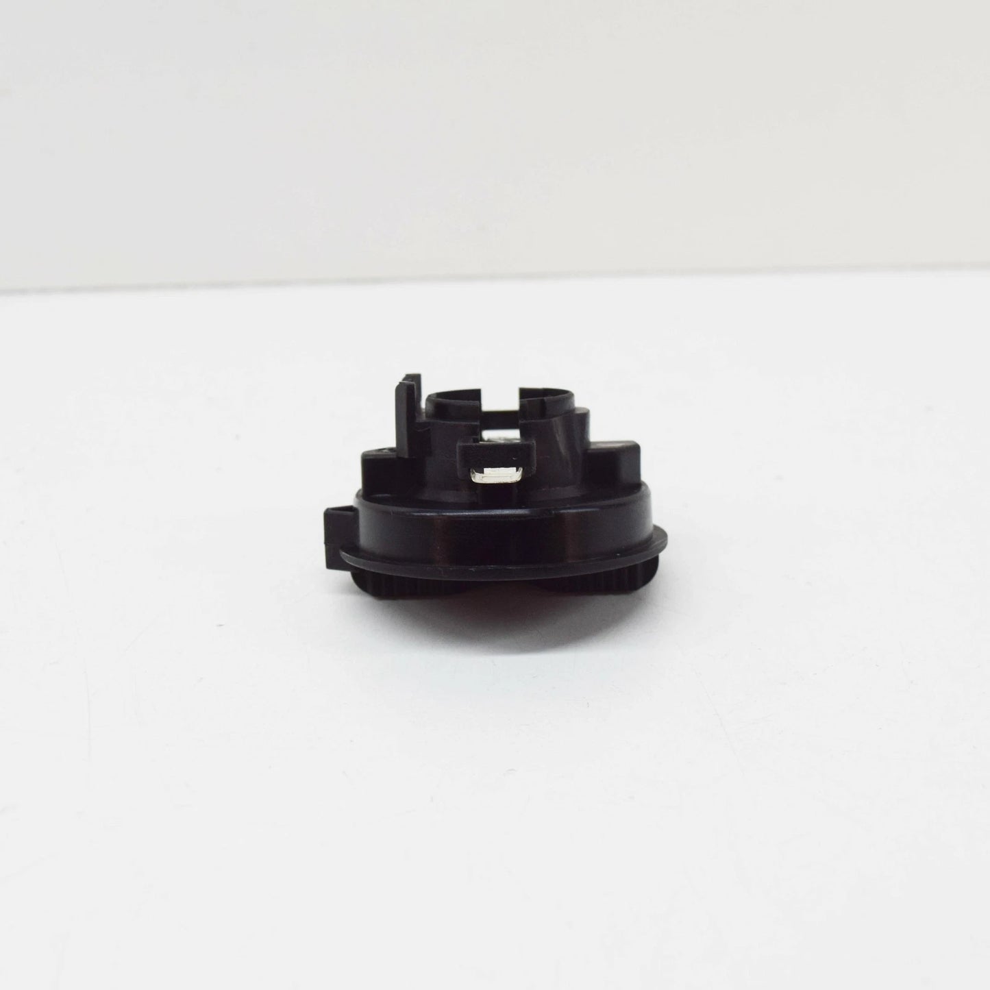 NEW VOLKSWAGEN CADDY 2K HEADLIGHT BULB SOCKET MOUNTING 2K0941109 ORIGINAL