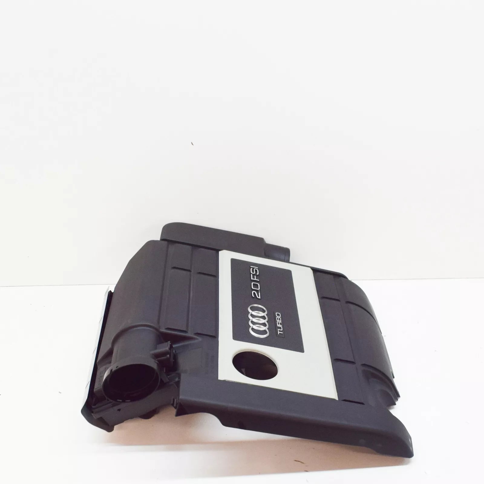 NEW AUDI A3 SPORTBACK 8P ENGINE COVER 06F133837AF ORIGINAL