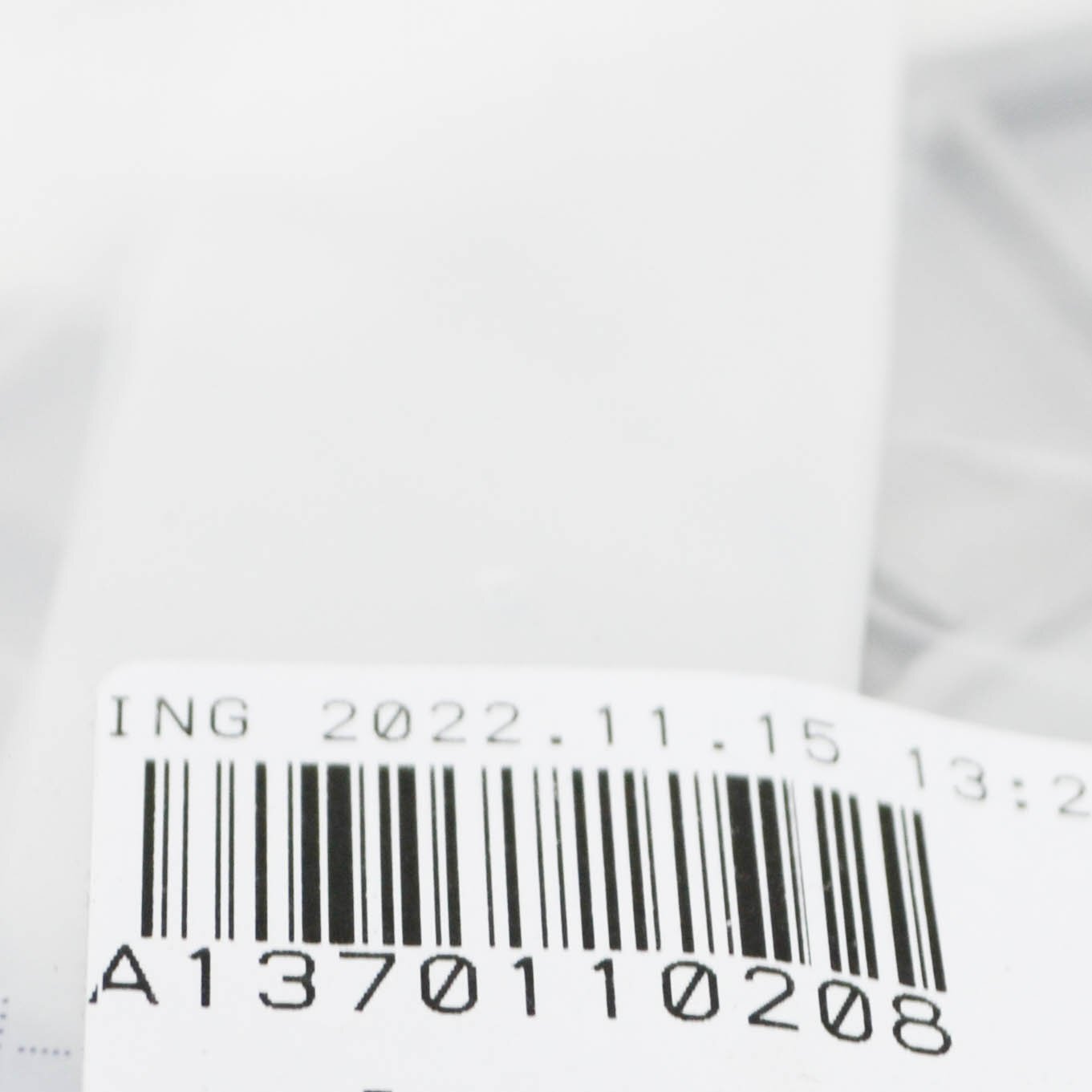 NEW MERCEDES BENZ CL C215 ENGINE CRANKSHAFT SEALING A1370110208 ORIGINAL