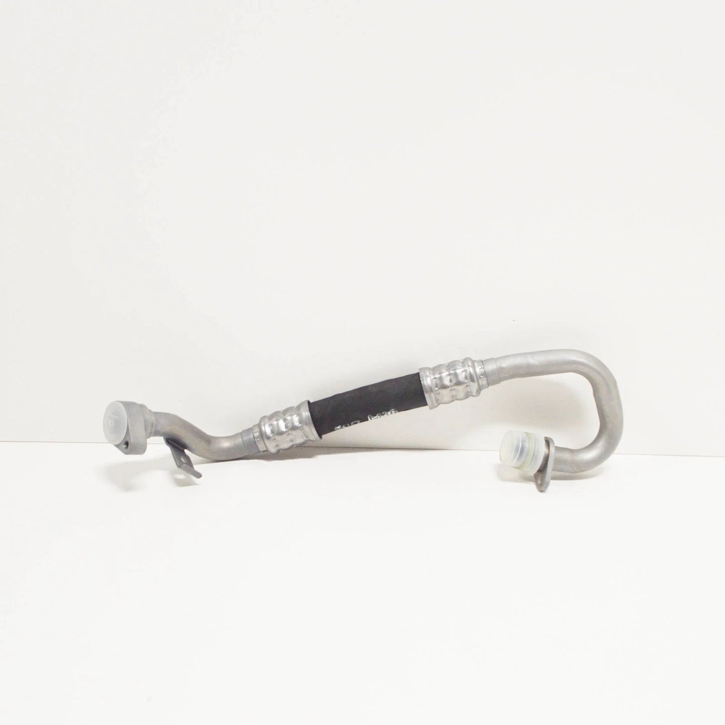 NEW MERCEDES C W204 AMG OIL COOLER PIPE HOSE A2042701396 ORIGINAL