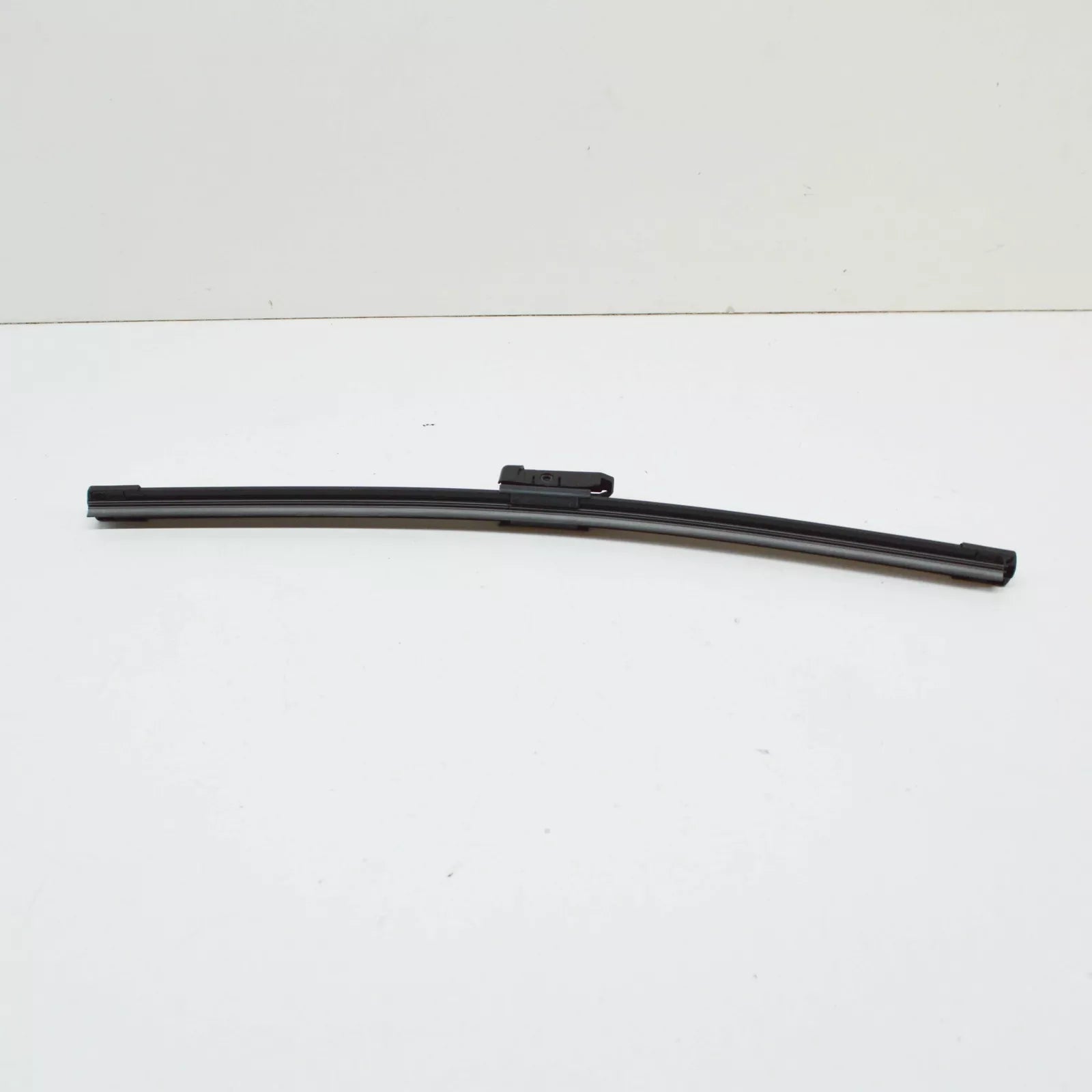 NEW VOLKSWAGEN UP FRONT WIPER BLADE SET LHD 1S1998002