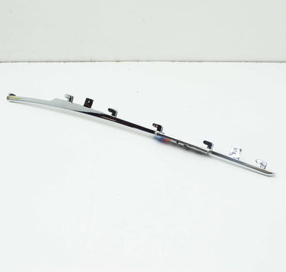 NEW BMW 6 M6 E63 LEFT WING FENDER M6 BADGE 51137906525 7906525 OEM