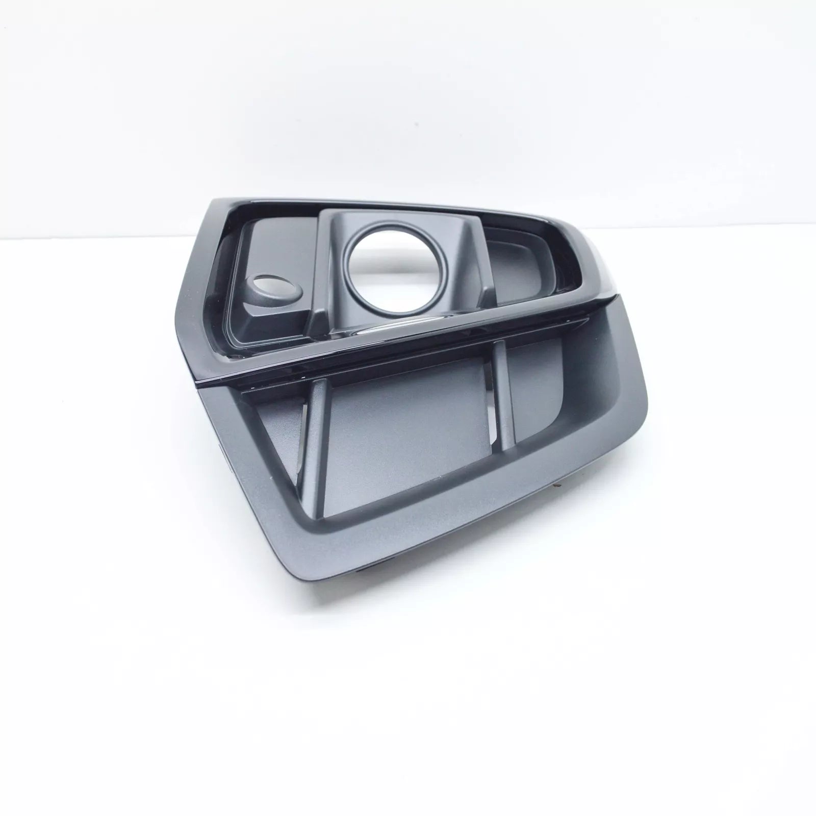 NEW AUDI Q5 FY 80A FRONT BUMPER RIGHT GRILLE 80A807680AGBMT