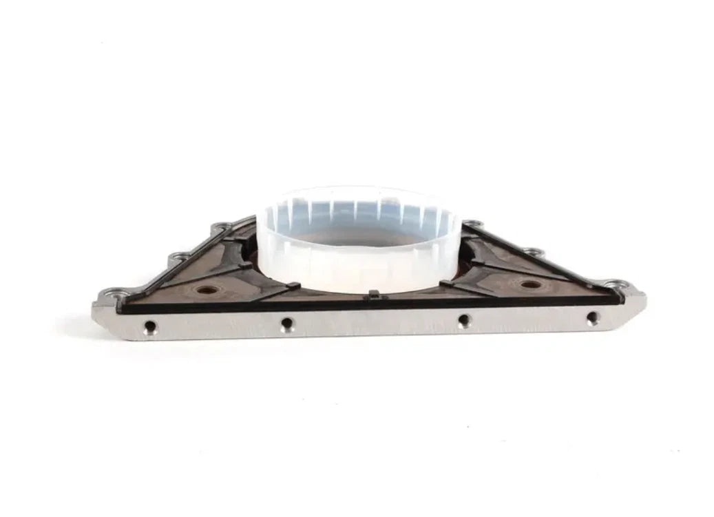 NEW BMW 5 E60 REAR MAIN SEAL RETAINER 7512101 11147512101 ORIGINAL