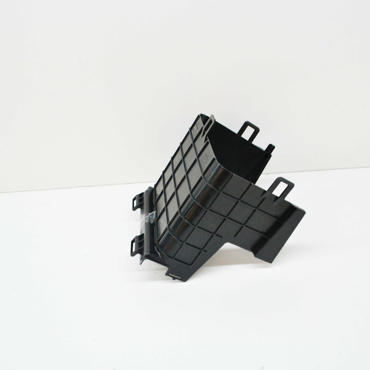 NEW AUDI A3 8P BATTERY TRIM 3C0915336A ORIGINAL