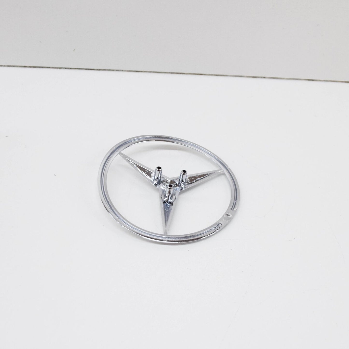 NEW MERCEDES-BENZ C215 CL REAR SILVER BOOT LID STAR BADGE EMBLEM A2157580058