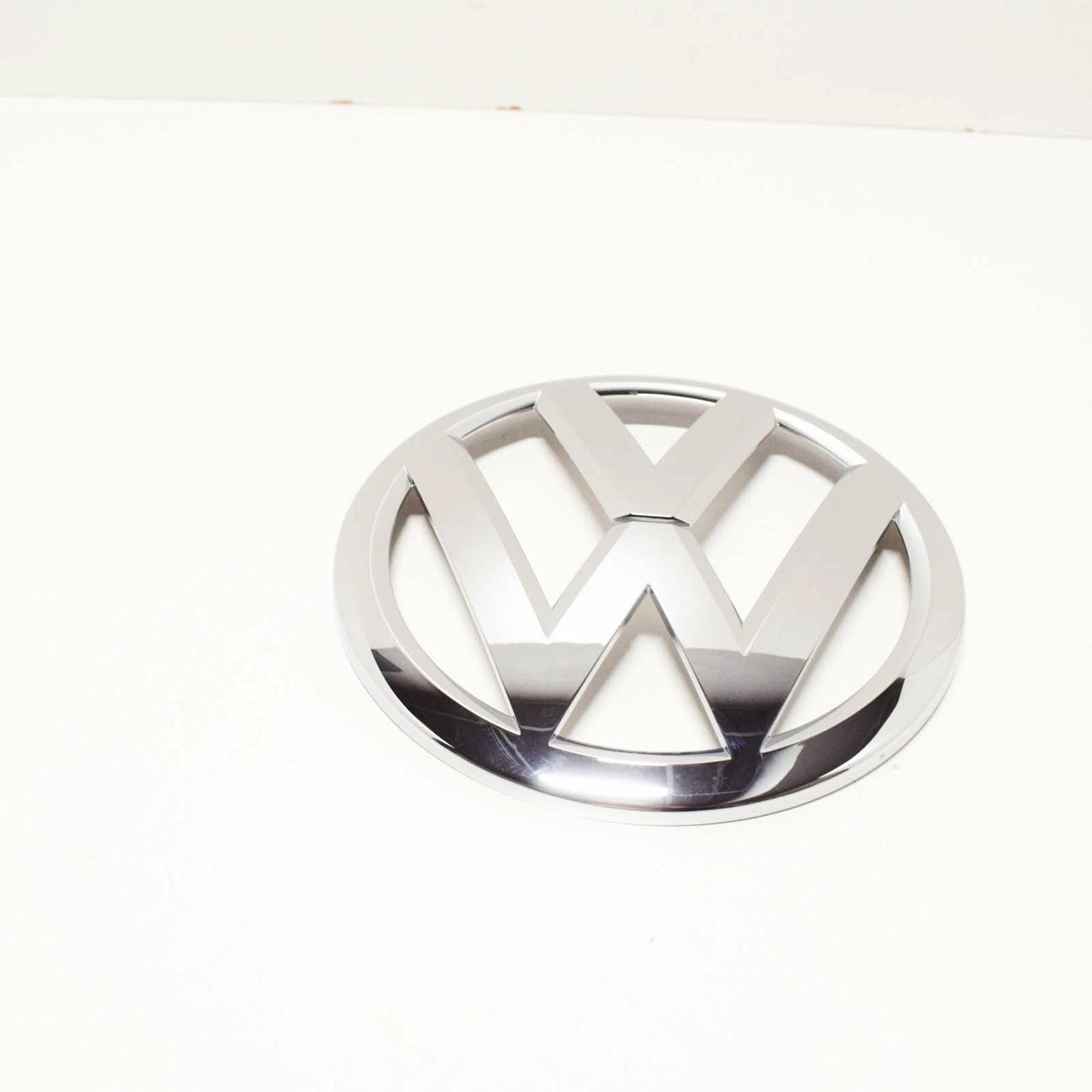 NEW VOLKSWAGEN TRANSPORTER T5 BONNET BADGE EMBLEM 7E0853601G2ZZ