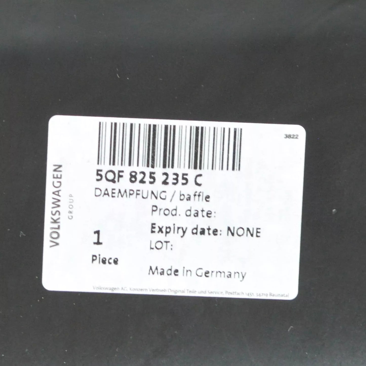 NEW VOLKSWAGEN TIGUAN AD FRONT UNDERBODY NOISE INSULATION 5QF825235C ORIGINAL