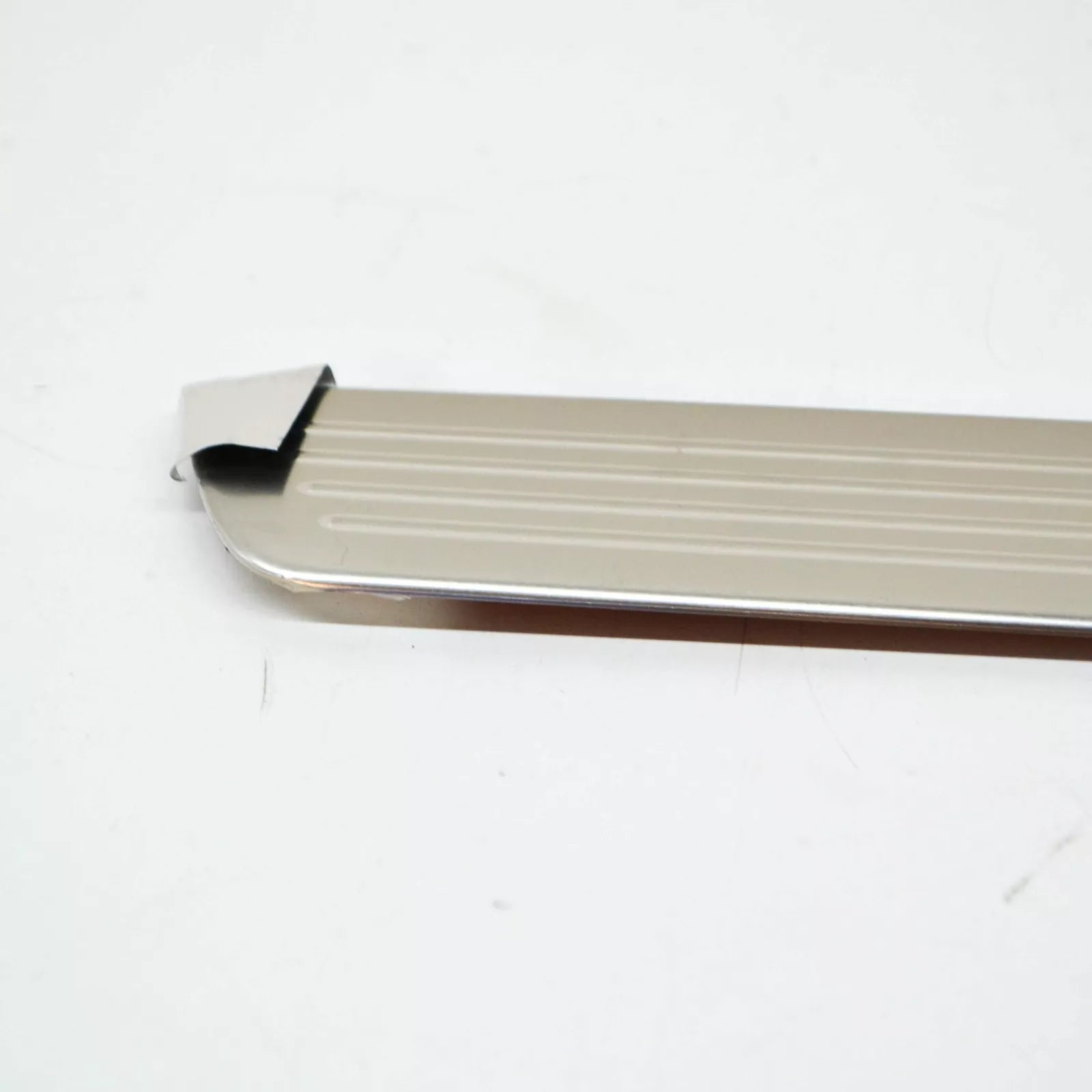 NEW MERCEDES-BENZ C W205 FRONT OUTSIDE LEFT SILL TRIM A2056802210