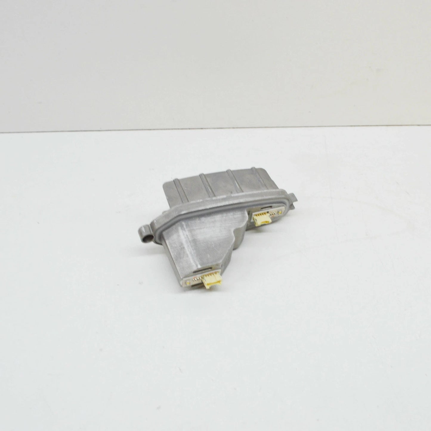 NEW AUDI Q3 8U HEADLIGHT LED UNIT WITH HEAT SINK 8U0941475A ORIGINAL