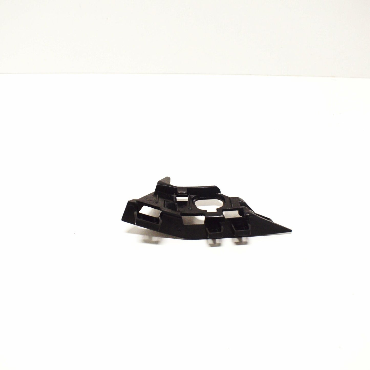 Genuine Bmw Z4 E85 Front Bumper Right Bracket 51117165180 7165180 2007 Original