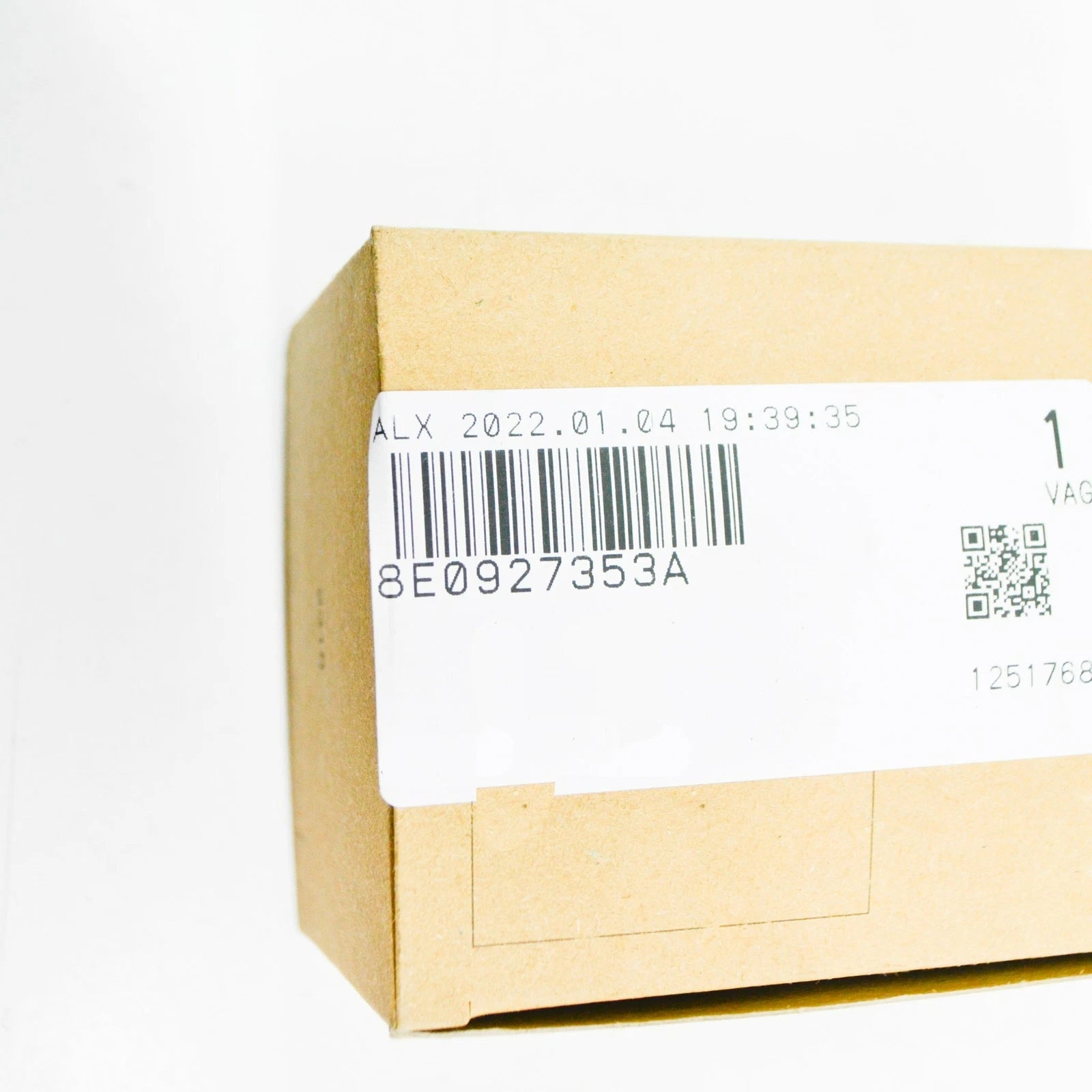 NEW AUDI A4 B7 SHIFT LOCK SOLENOID 8E0927353A ORIGINAL