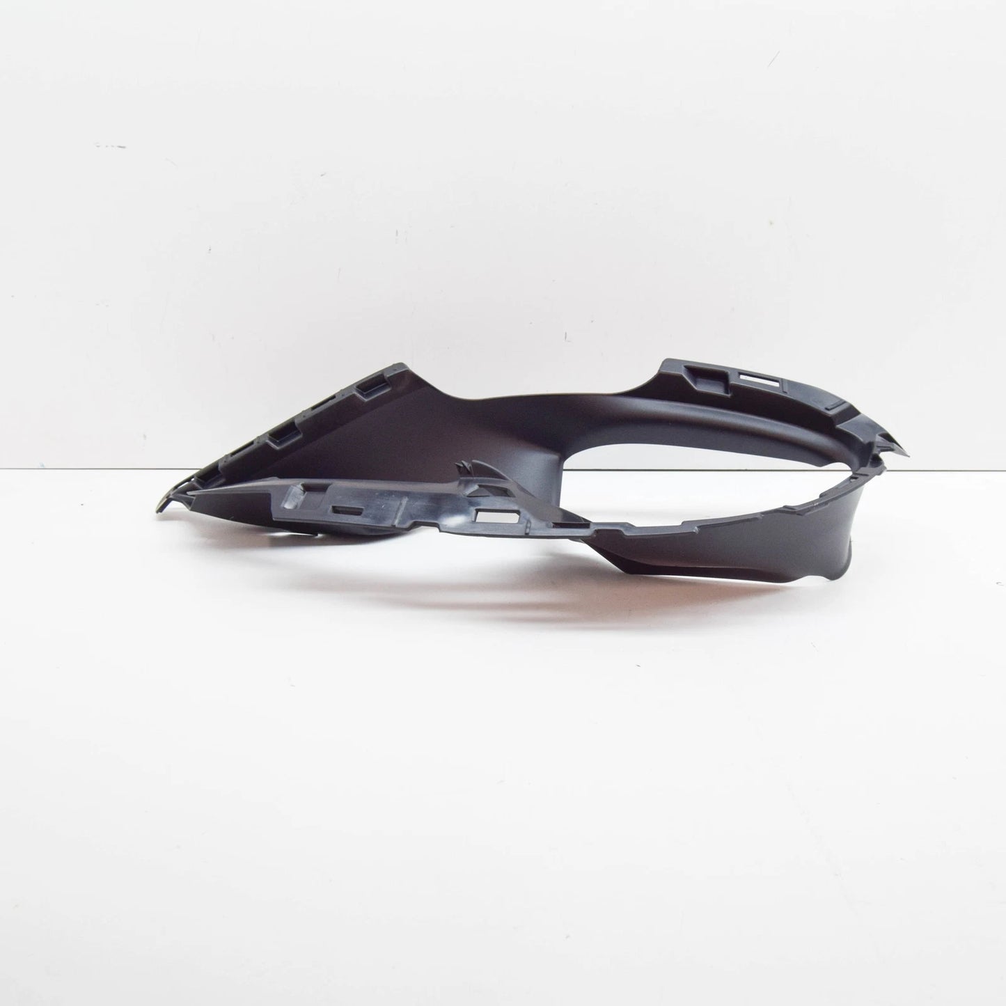 NEW MERCEDES-BENZ CLA C117 AMG FRONT RIGHT AIR DUCT SEGMENT A1178859200 ORIGINAL